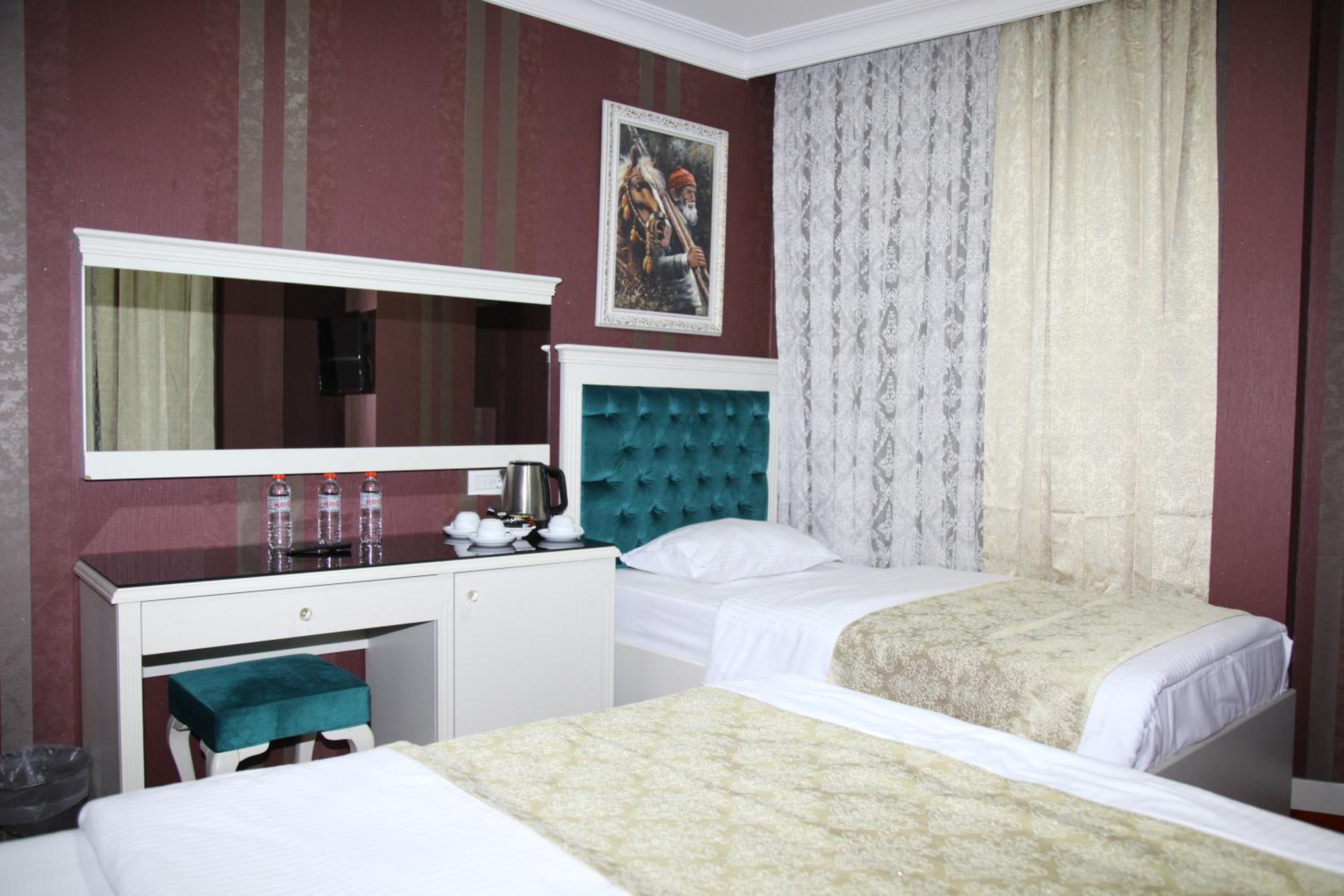 Ens Hotel