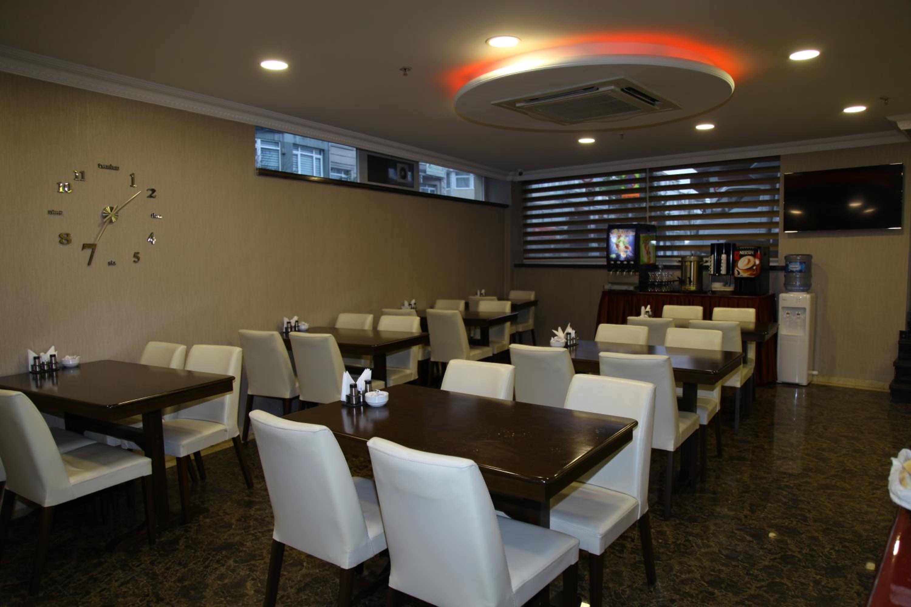 Ens Hotel