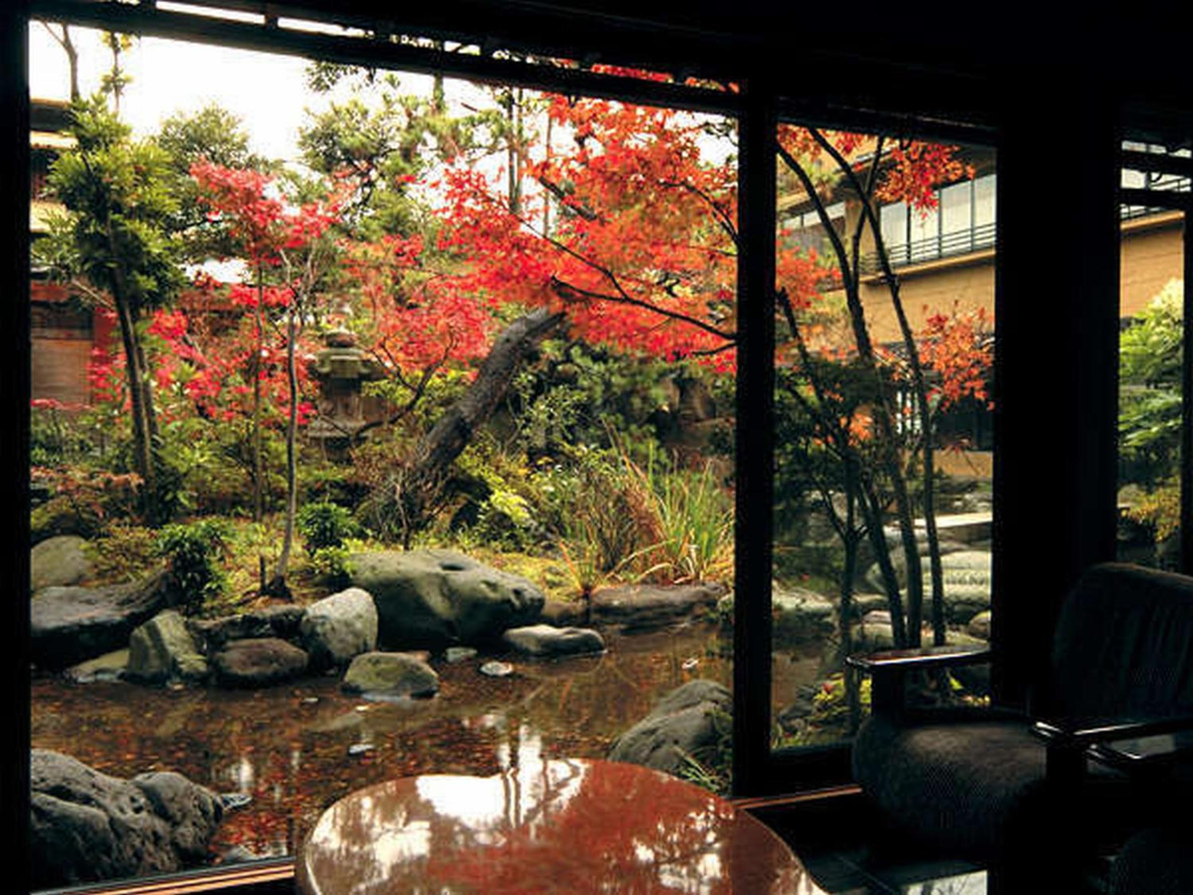 Yuraku Hotel