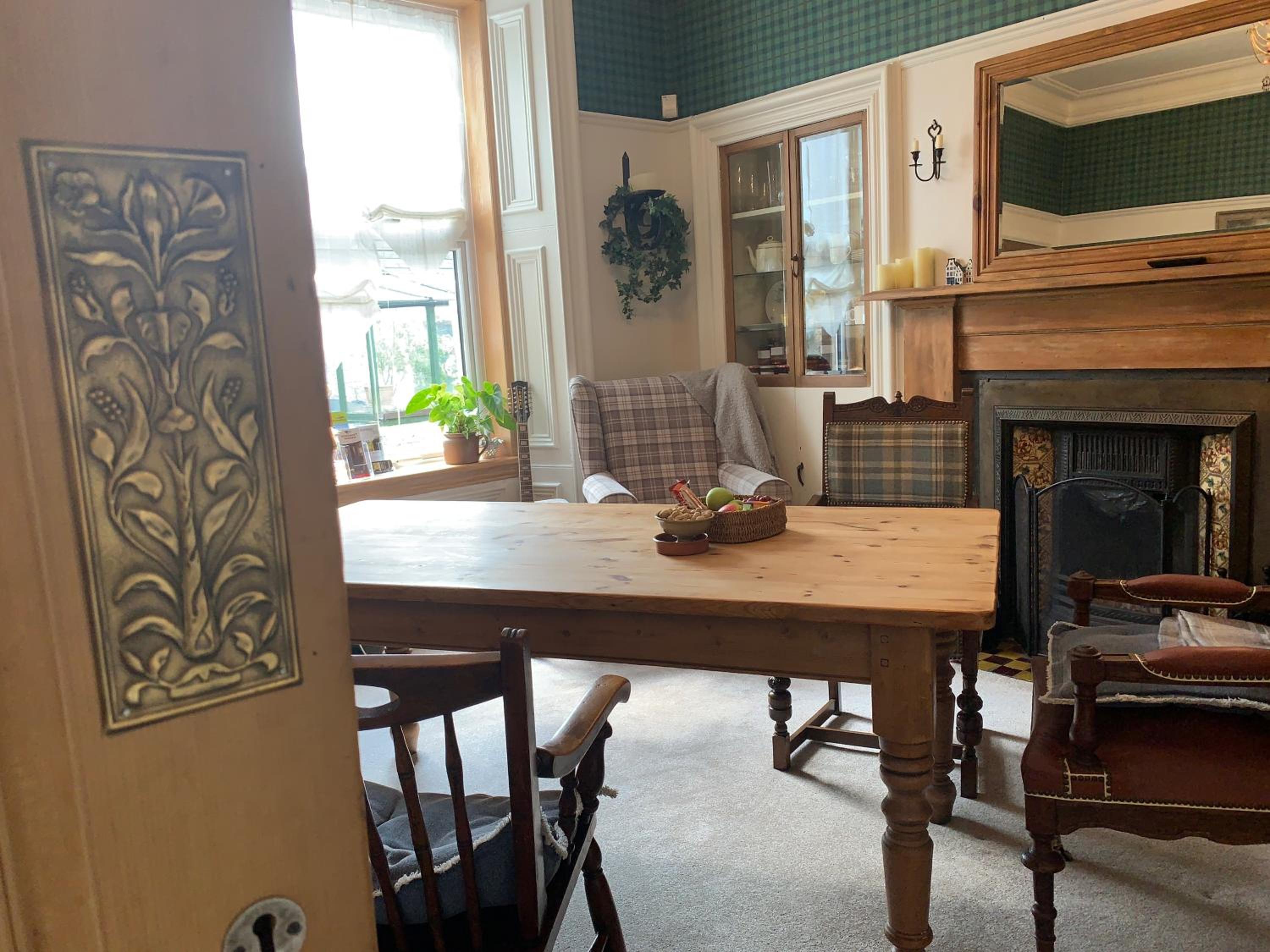 Dupplin152 bed and breakfast