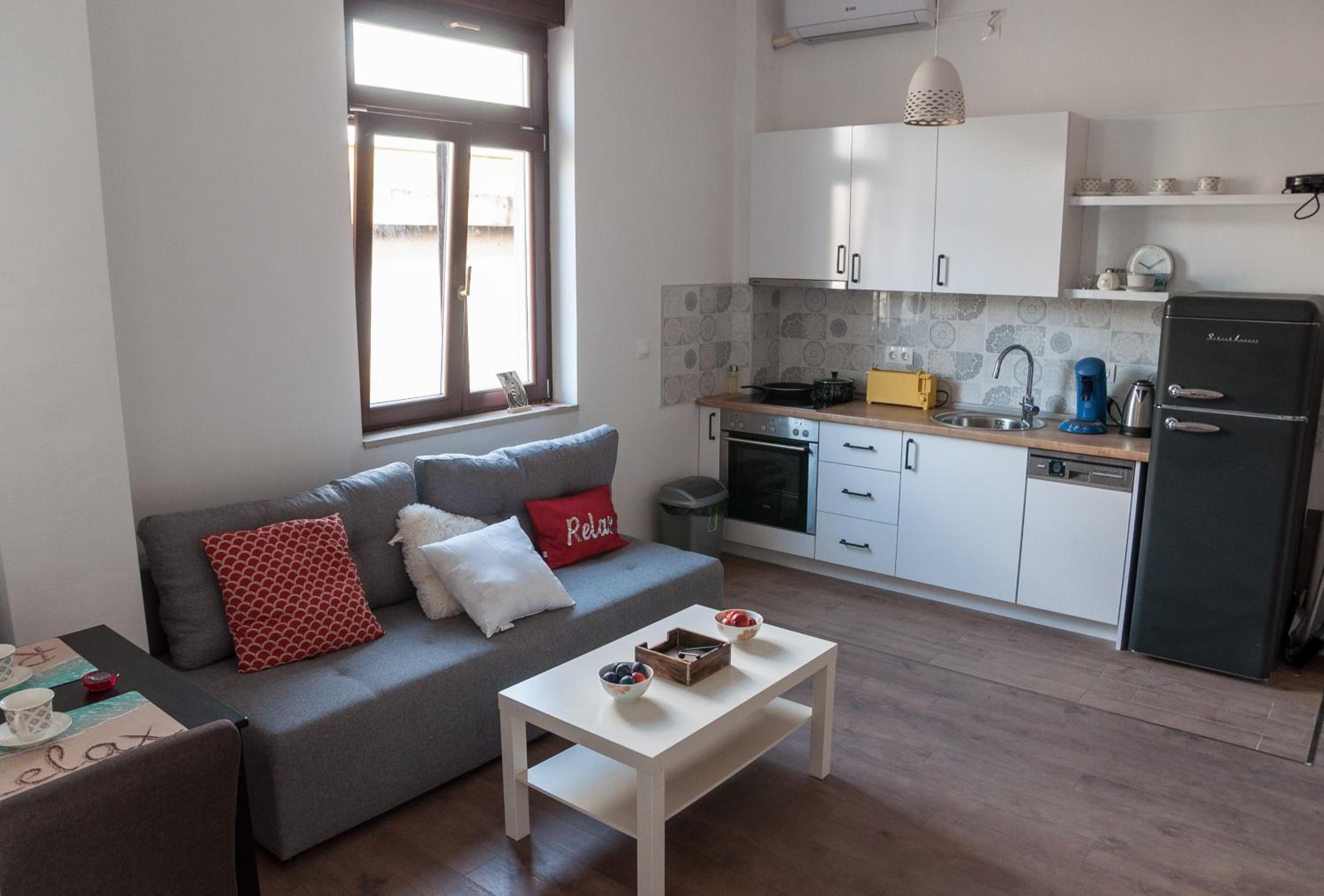 Checkpoint apartments Mostar view 2