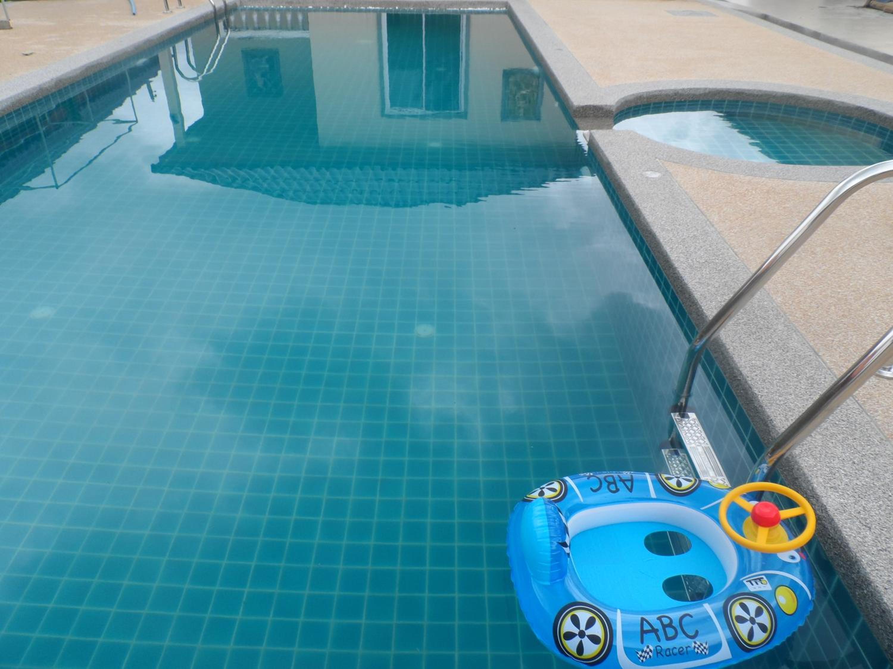 Khaolak Summer House Resort