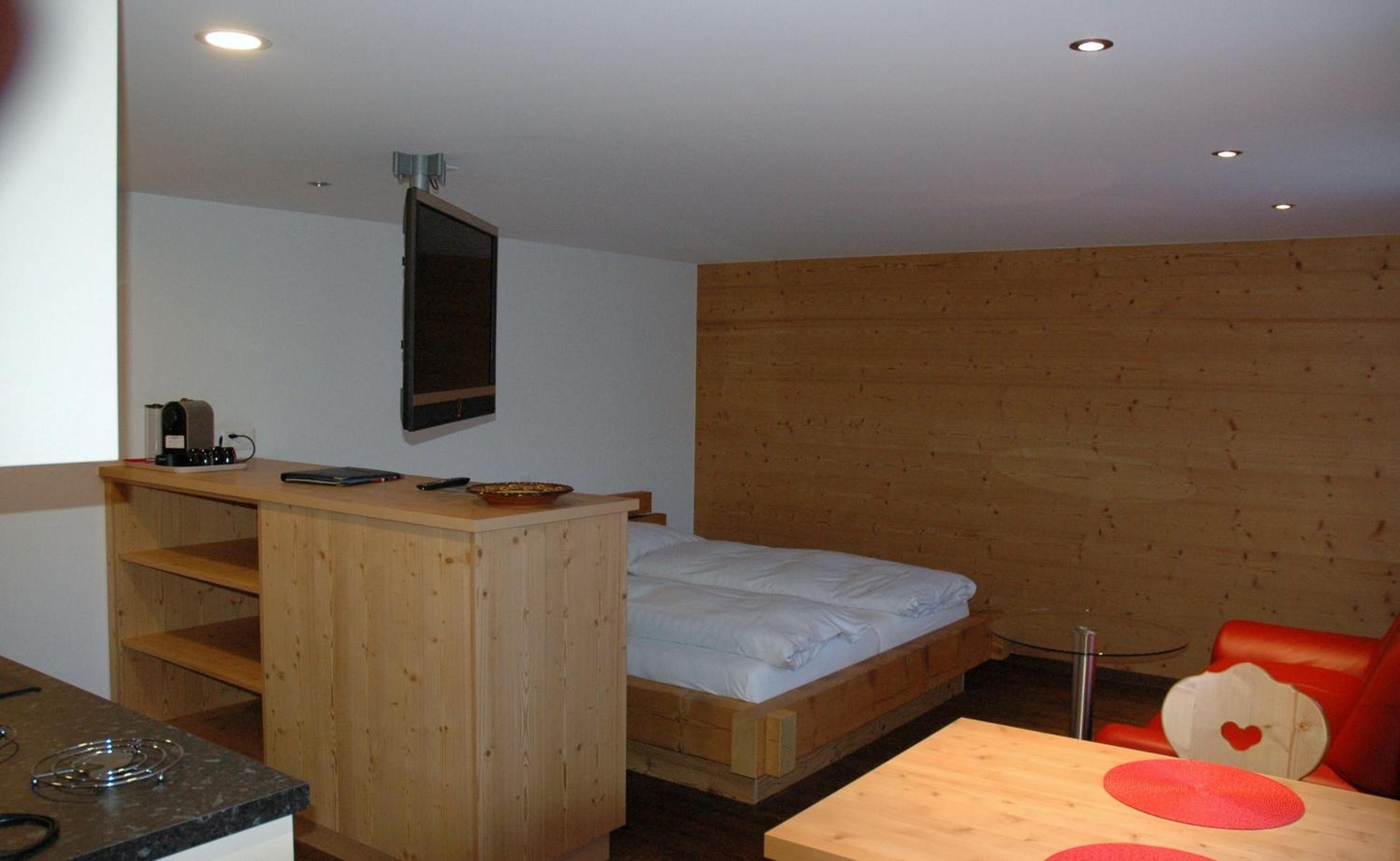 Photo 43