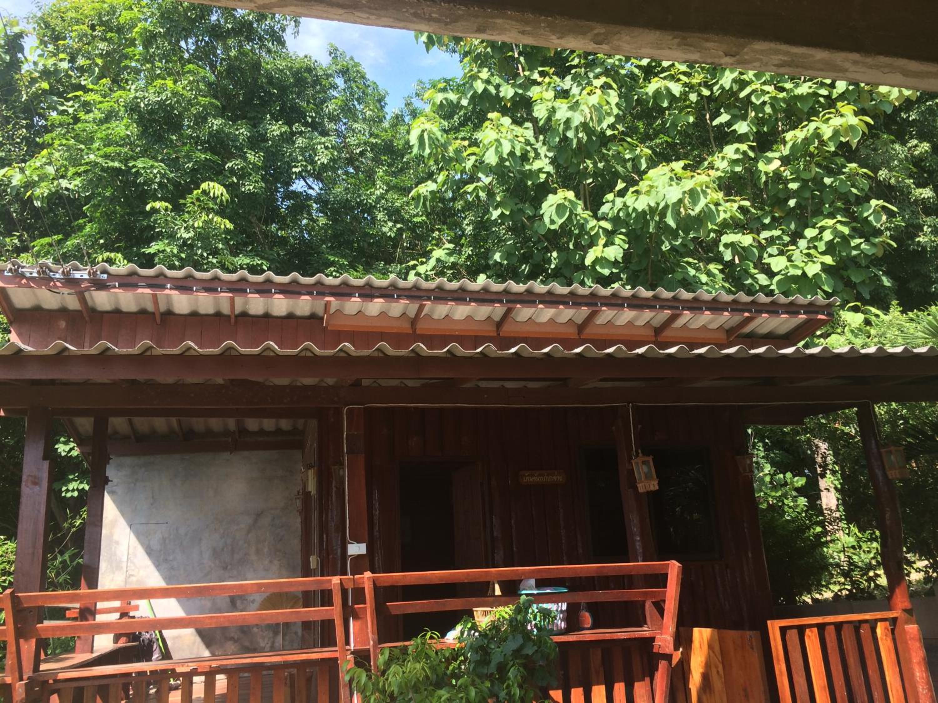 Settee Homestay