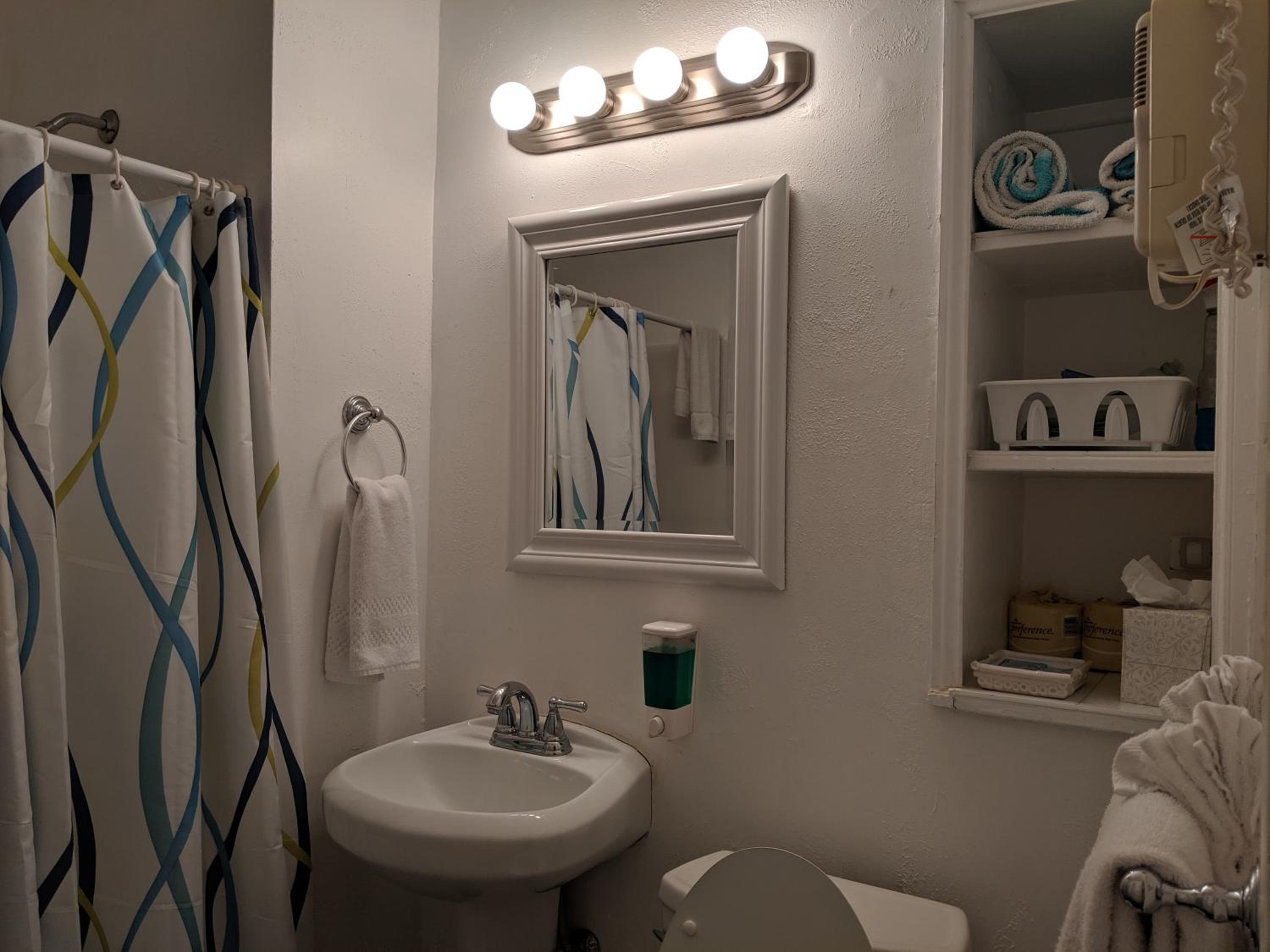 Suite Dreams Inn by the beach