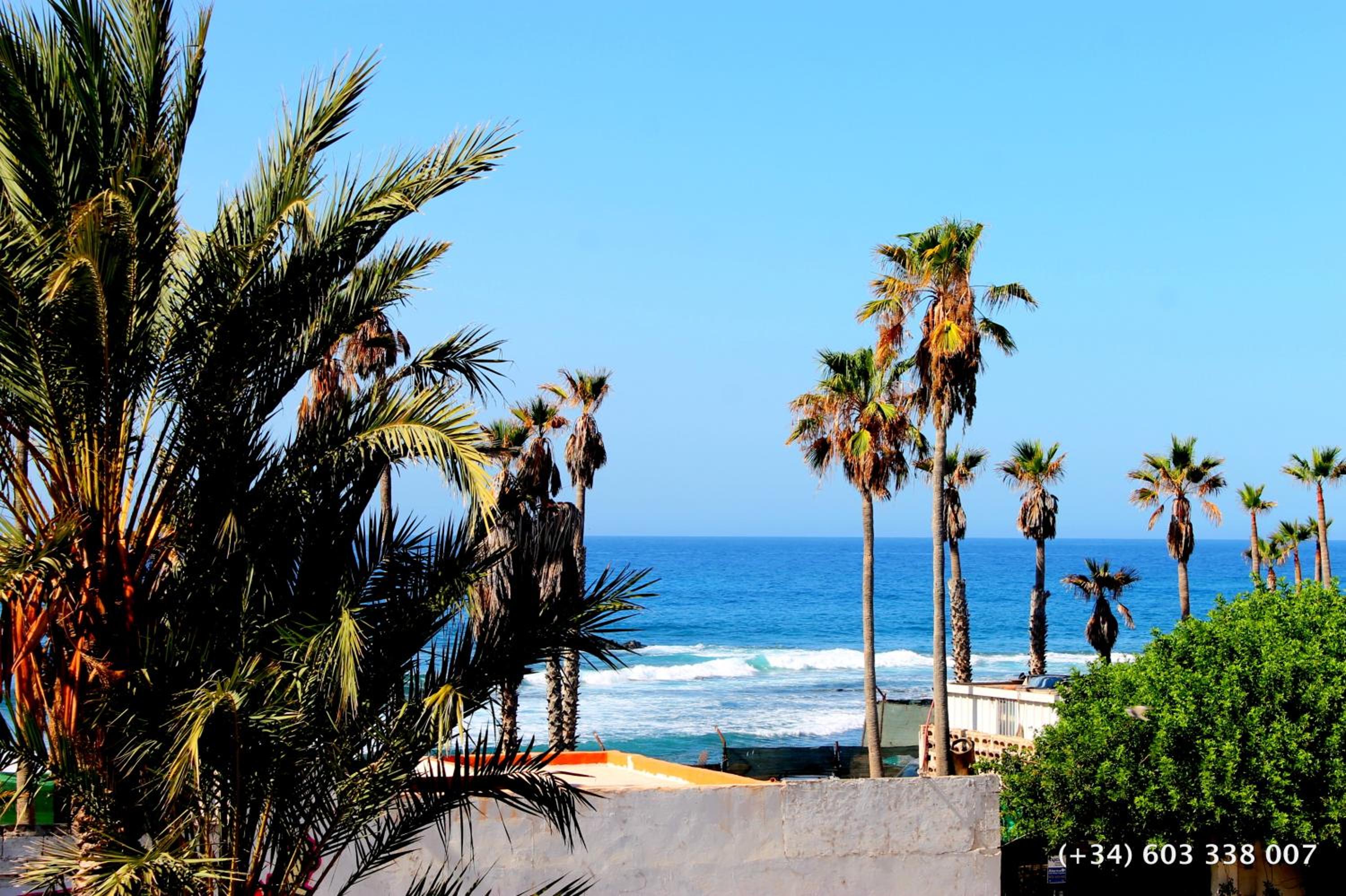 TENERIFE HOLIDAYS DELUXE, Royal Garden, Las Americas