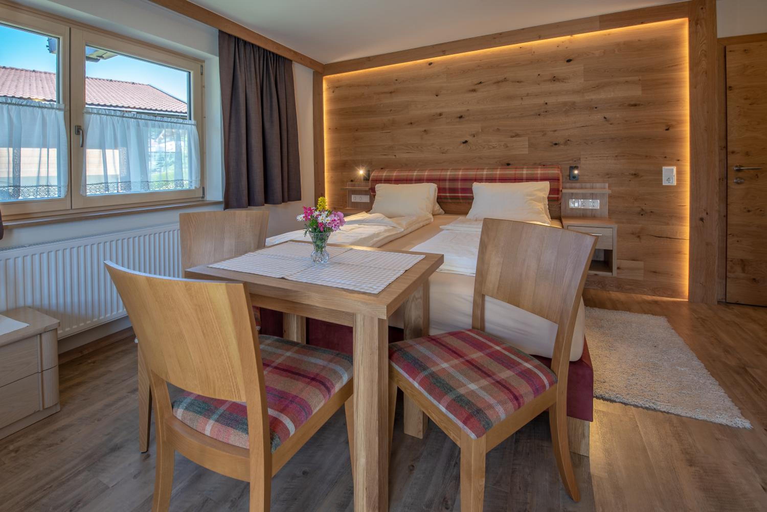 Hölzl Bed & Breakfast
