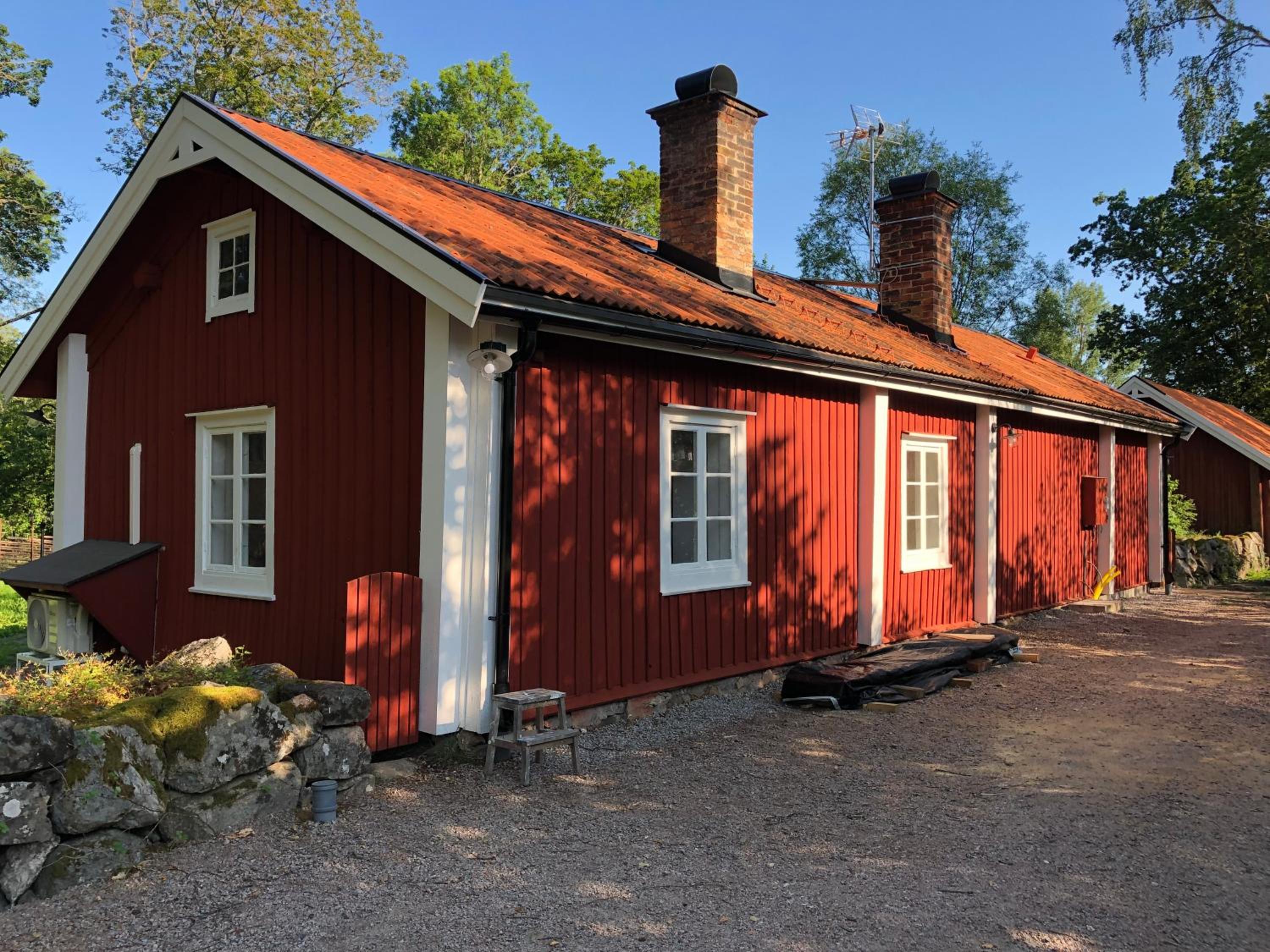 Nedanby | Cottage | Idyllic location | Porch | Grill view 3