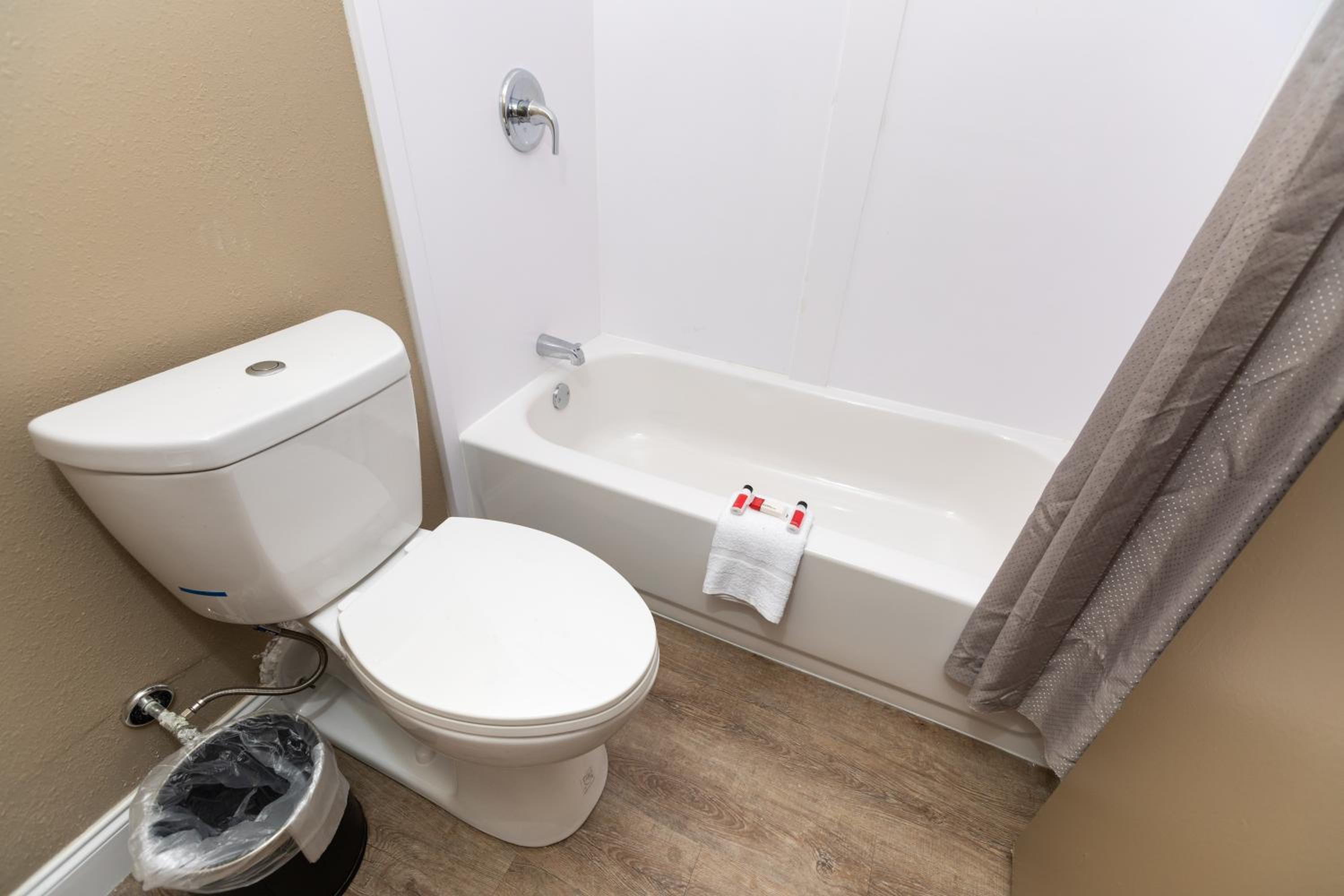 Super 8 by Wyndham Goldsboro, Billede 20
