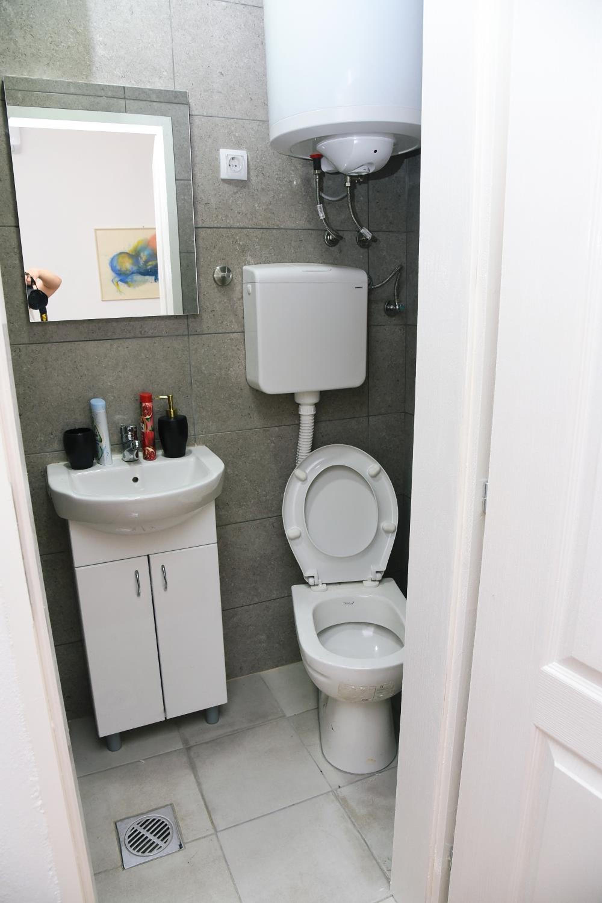 Photo 19