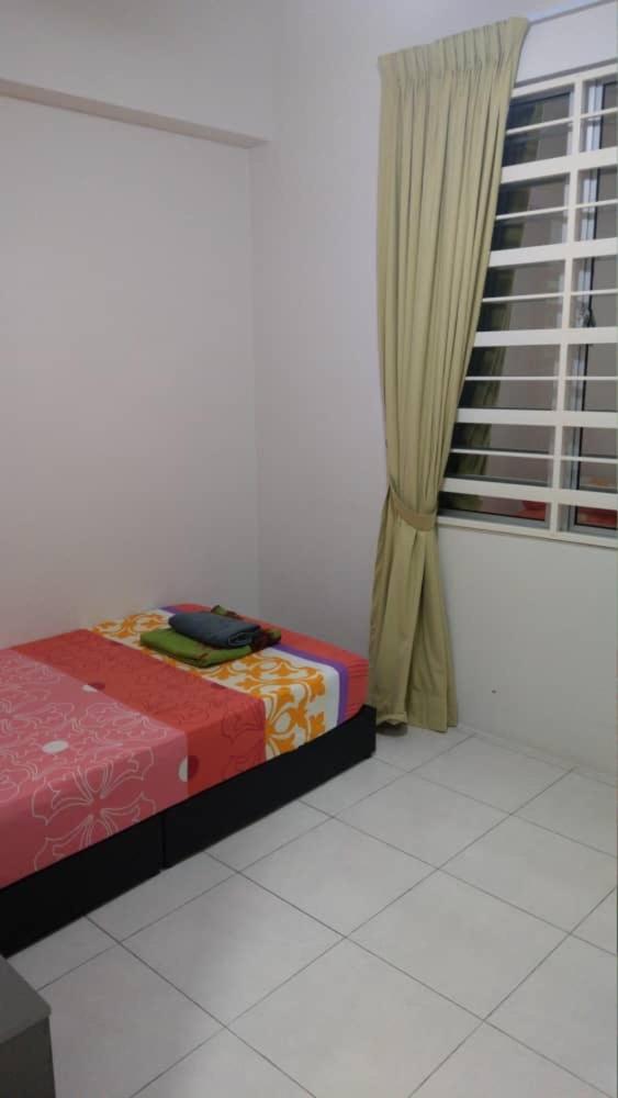 Spacious & Cozy Condo - Hijauan Heights Block C photo 6