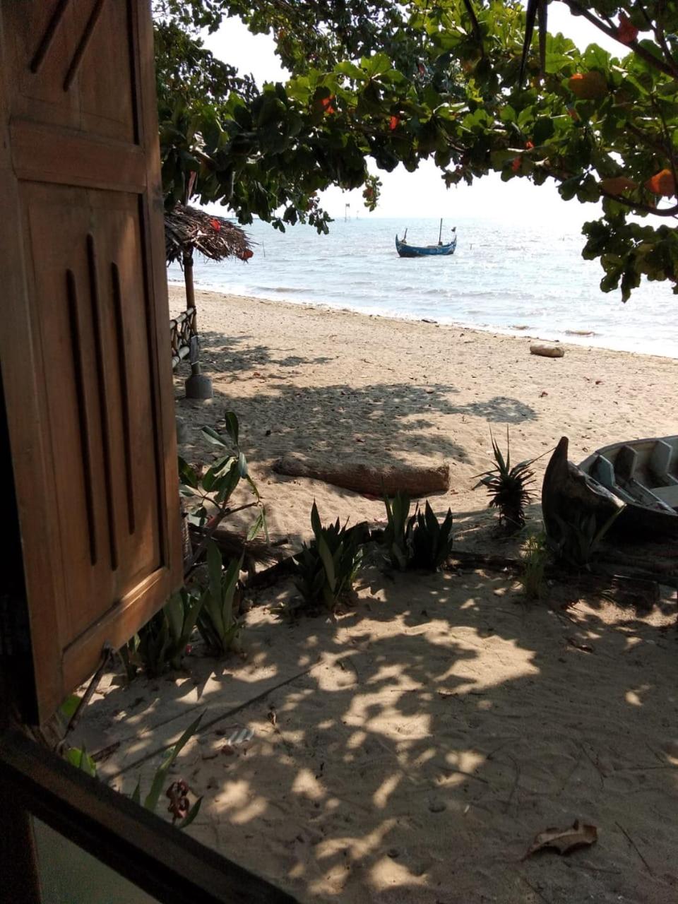 Villa Isabella Putri B&B view 4