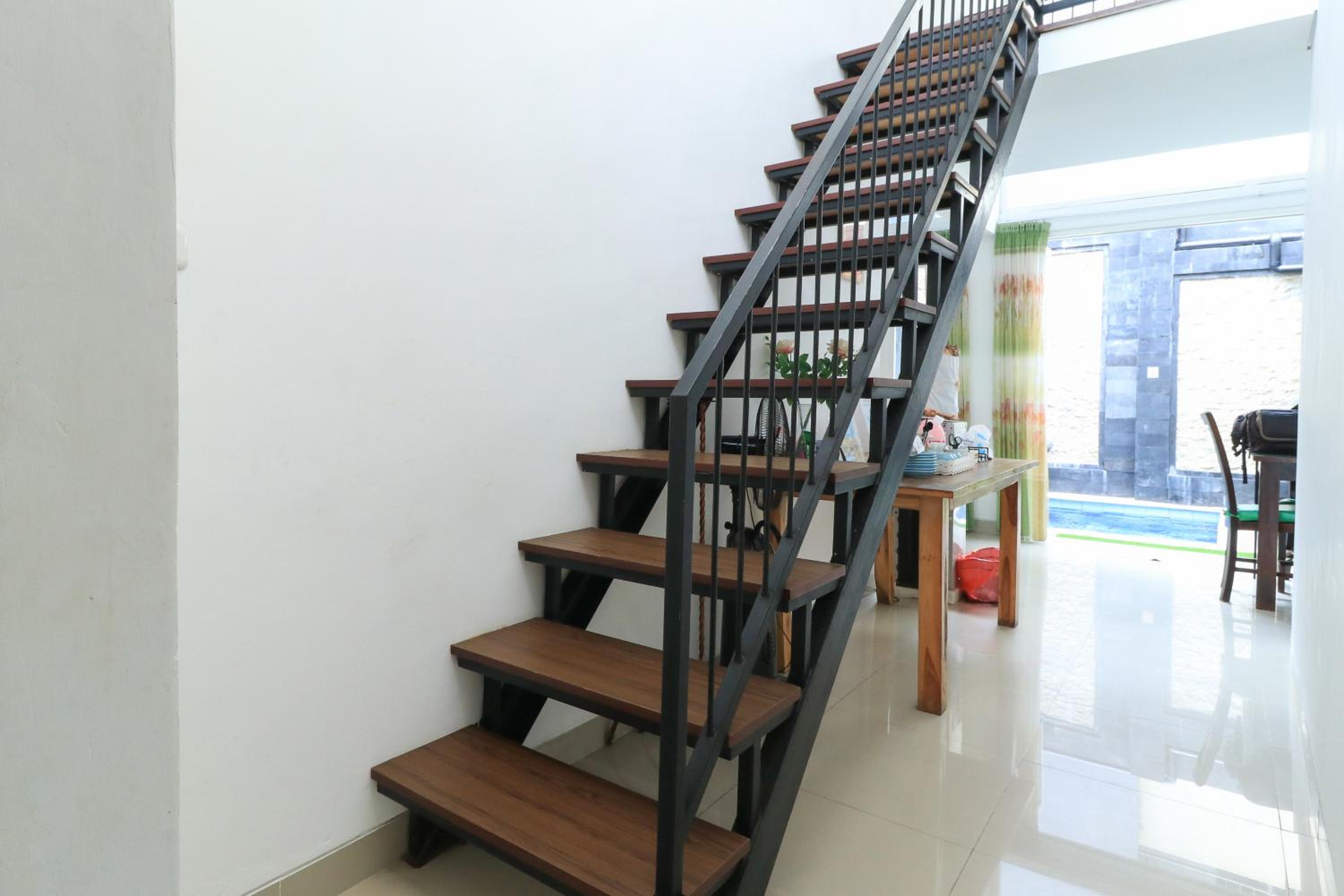 Donata House view 3