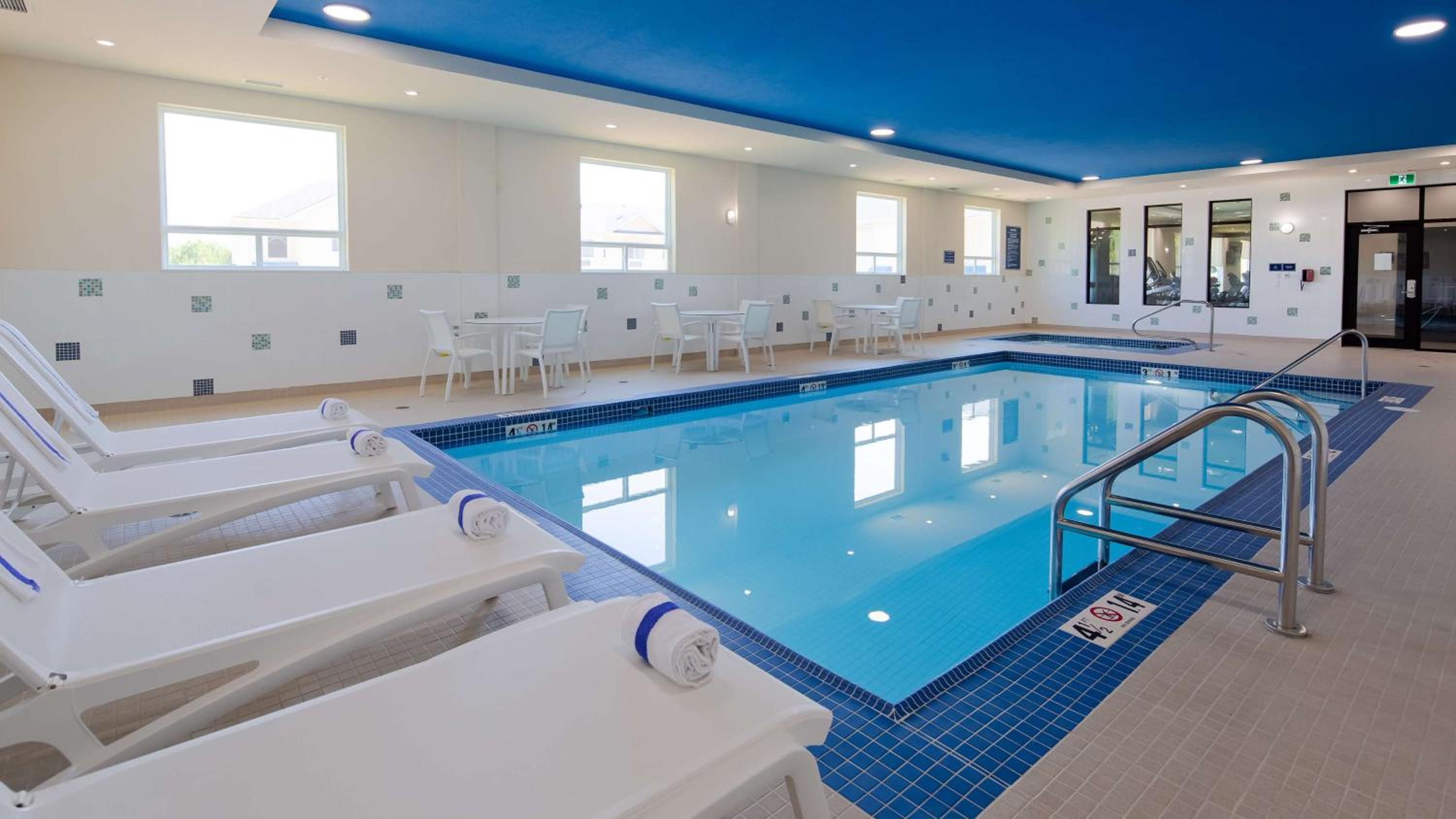 Hinton Vacations - Best Western Plus Hinton Inn  Suites - Property Image 4