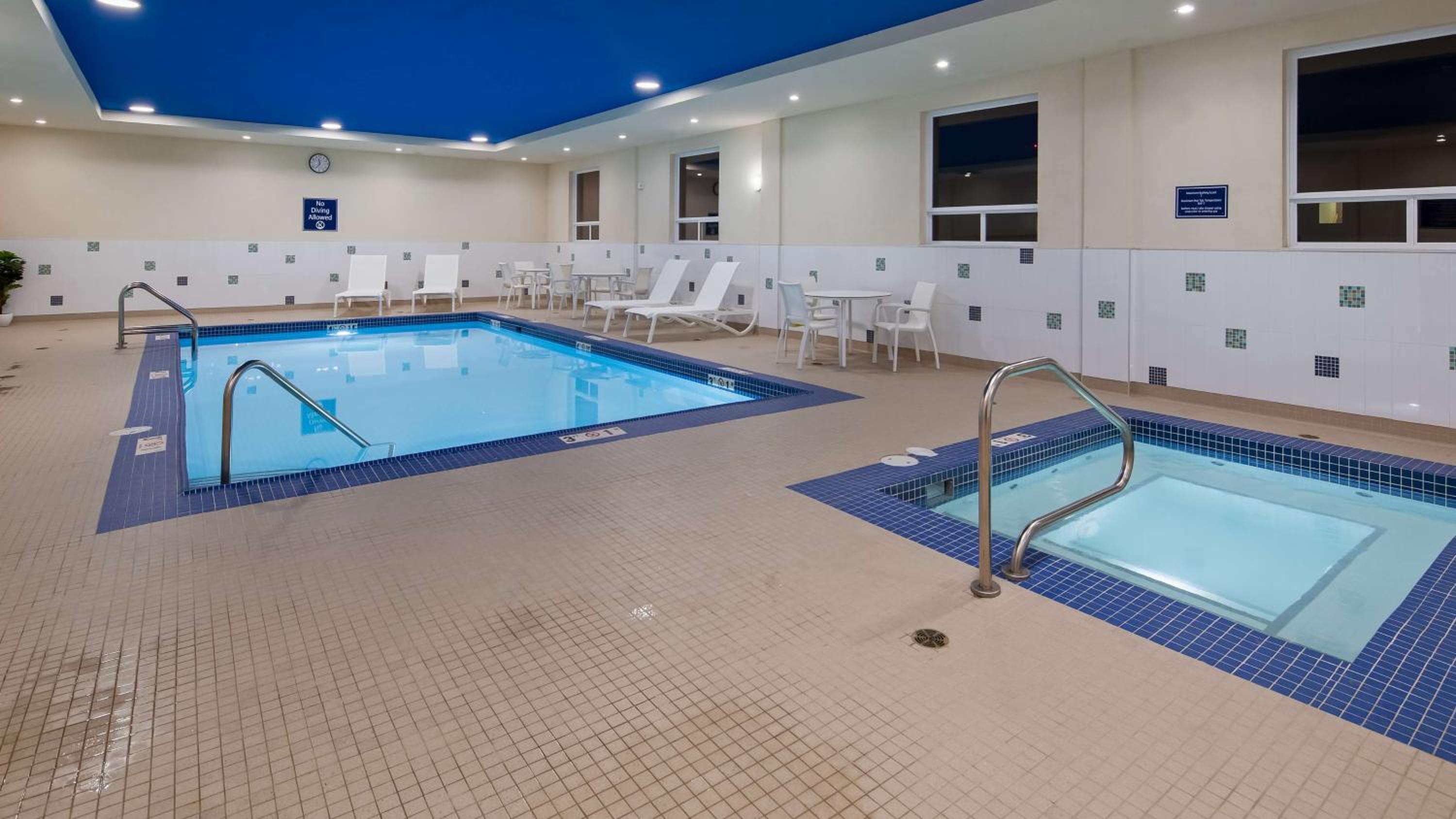 Hinton Vacations - Best Western Plus Hinton Inn  Suites - Property Image 3