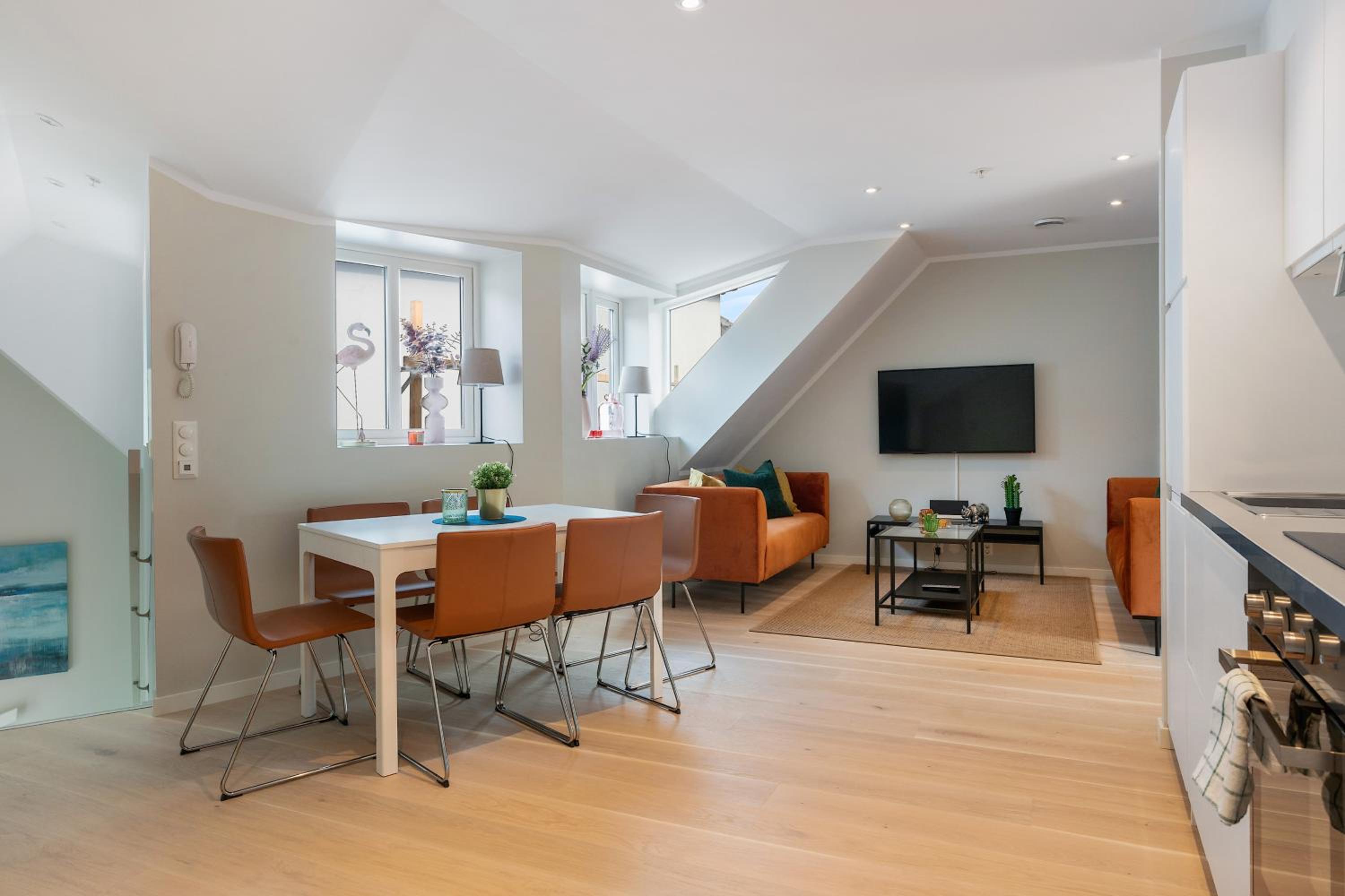 Bergen Vacations - Barfot Apartments - Property Image 9
