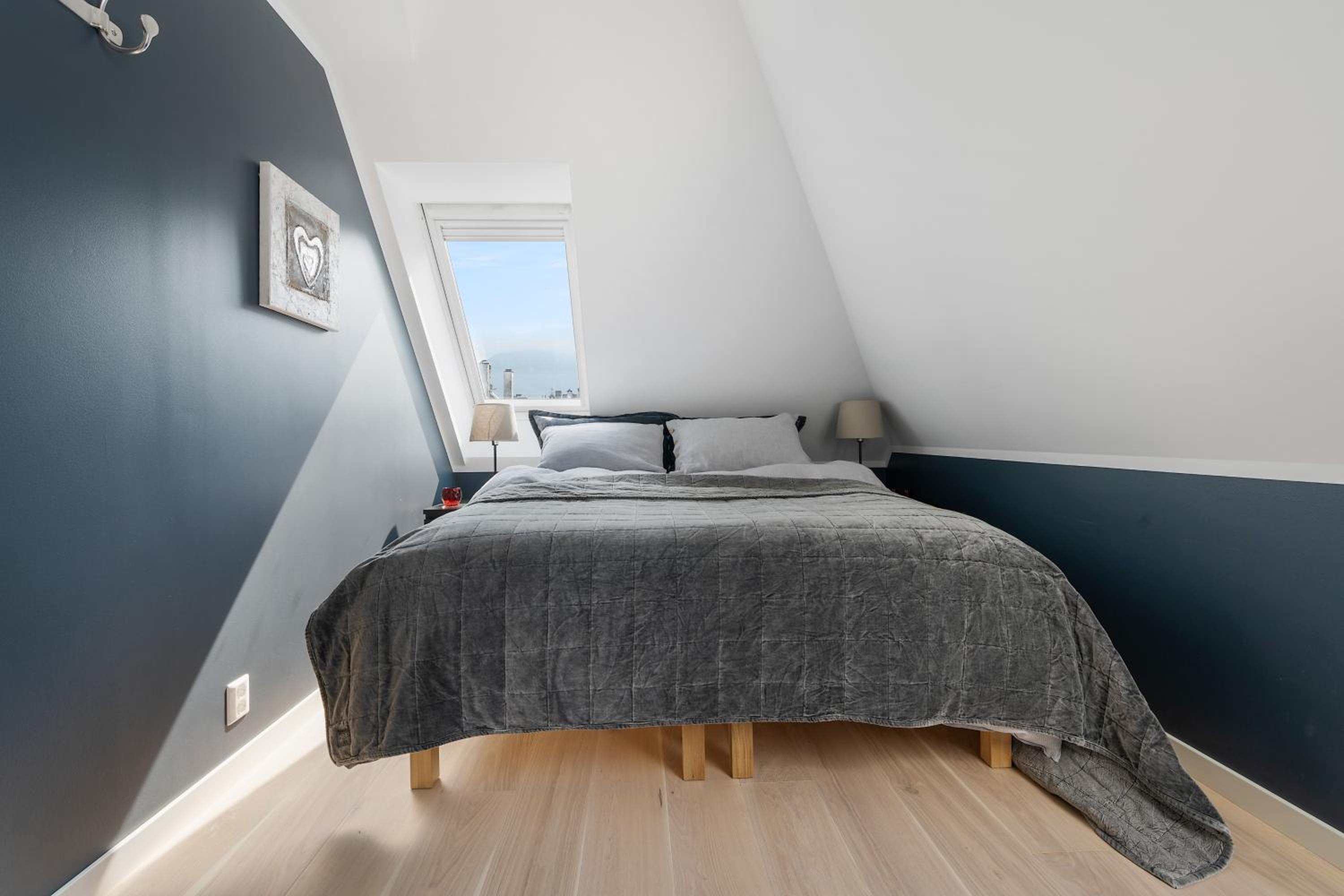 Bergen Vacations - Barfot Apartments - Property Image 11