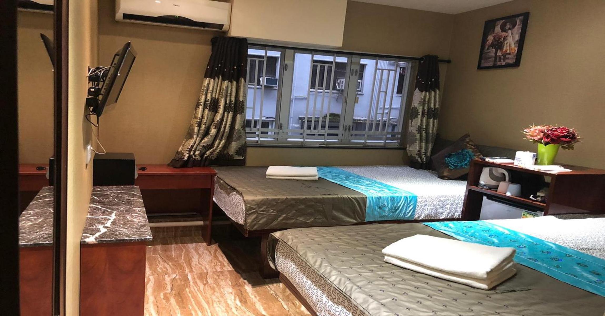 Rich Hostel