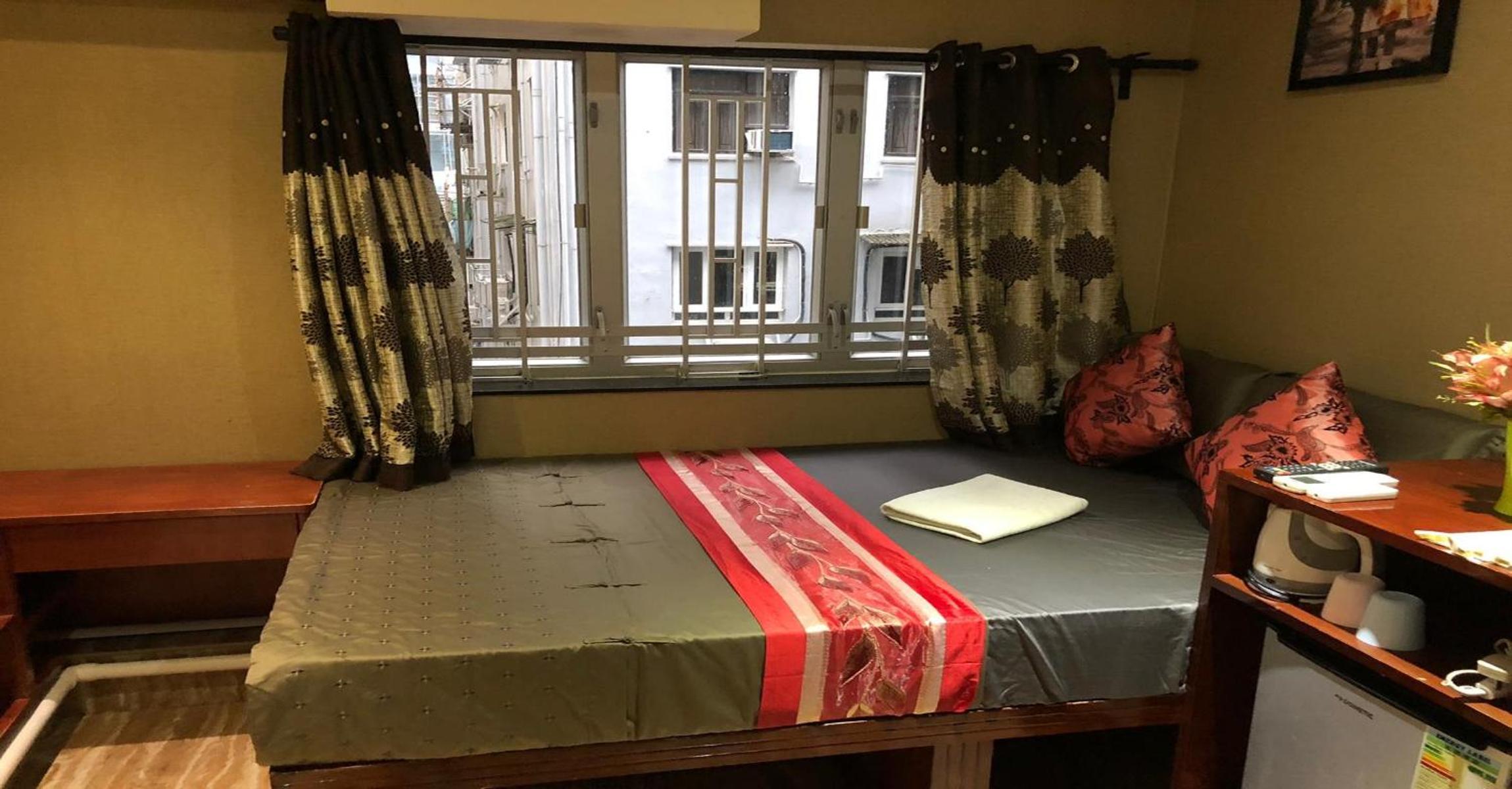 Rich Hostel