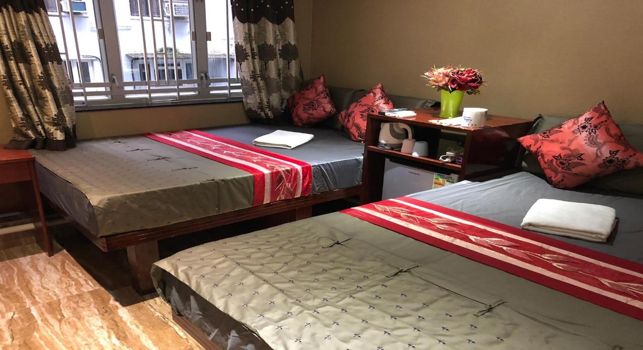 Rich Hostel