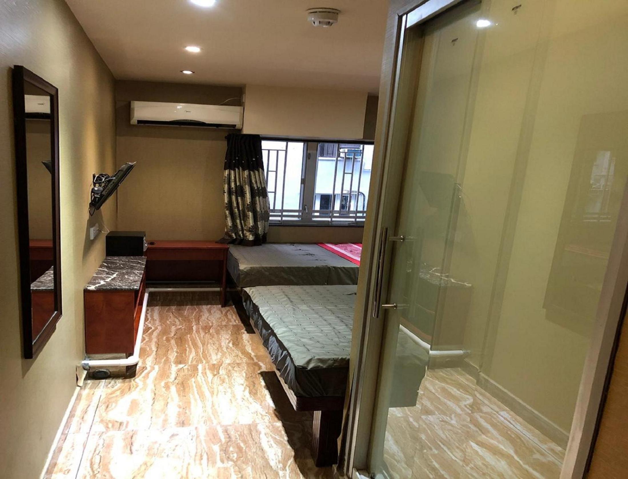 Rich Hostel