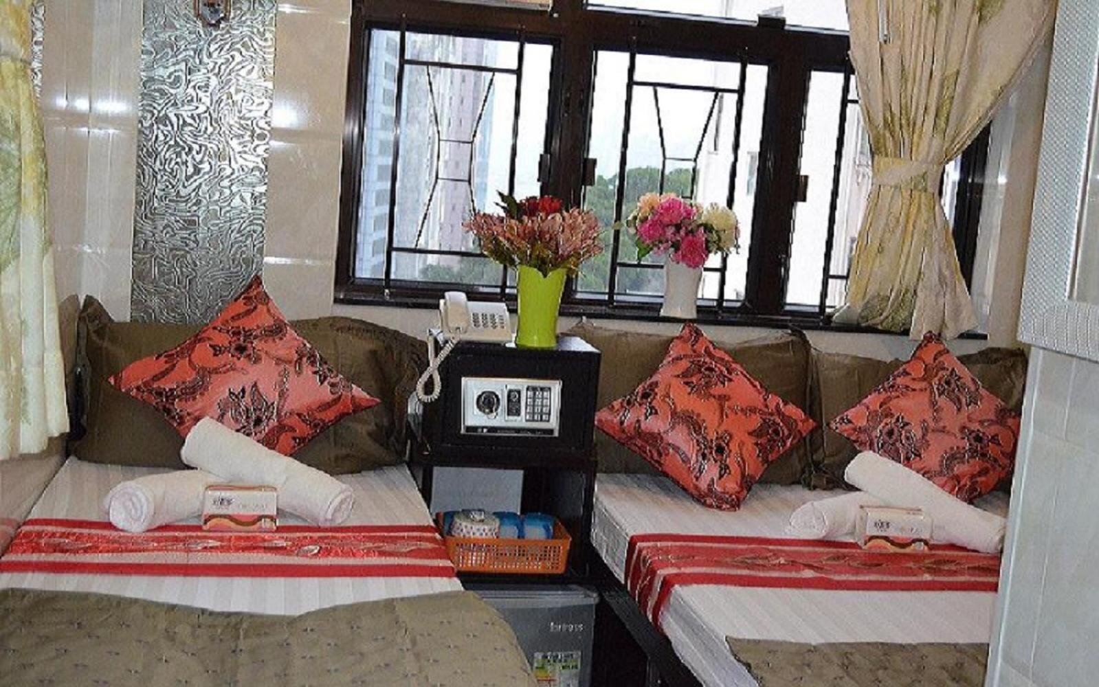 Rich Hostel