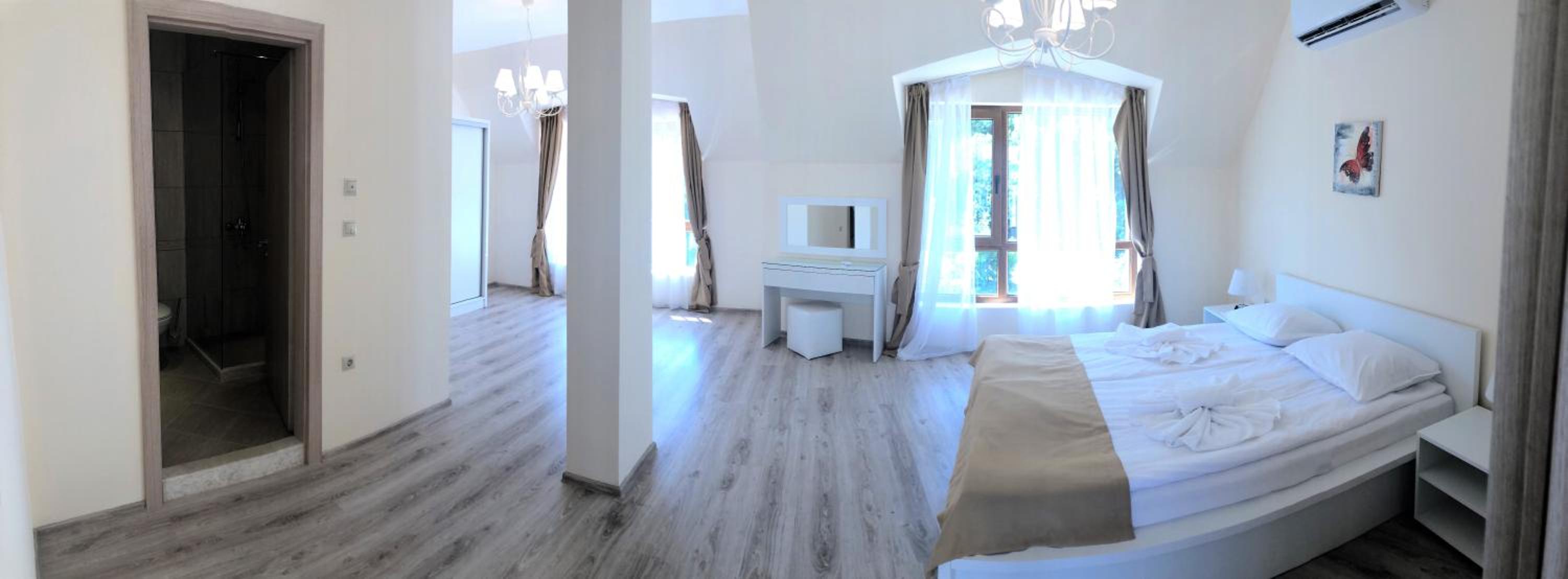 Varna South Bay Beach Residence