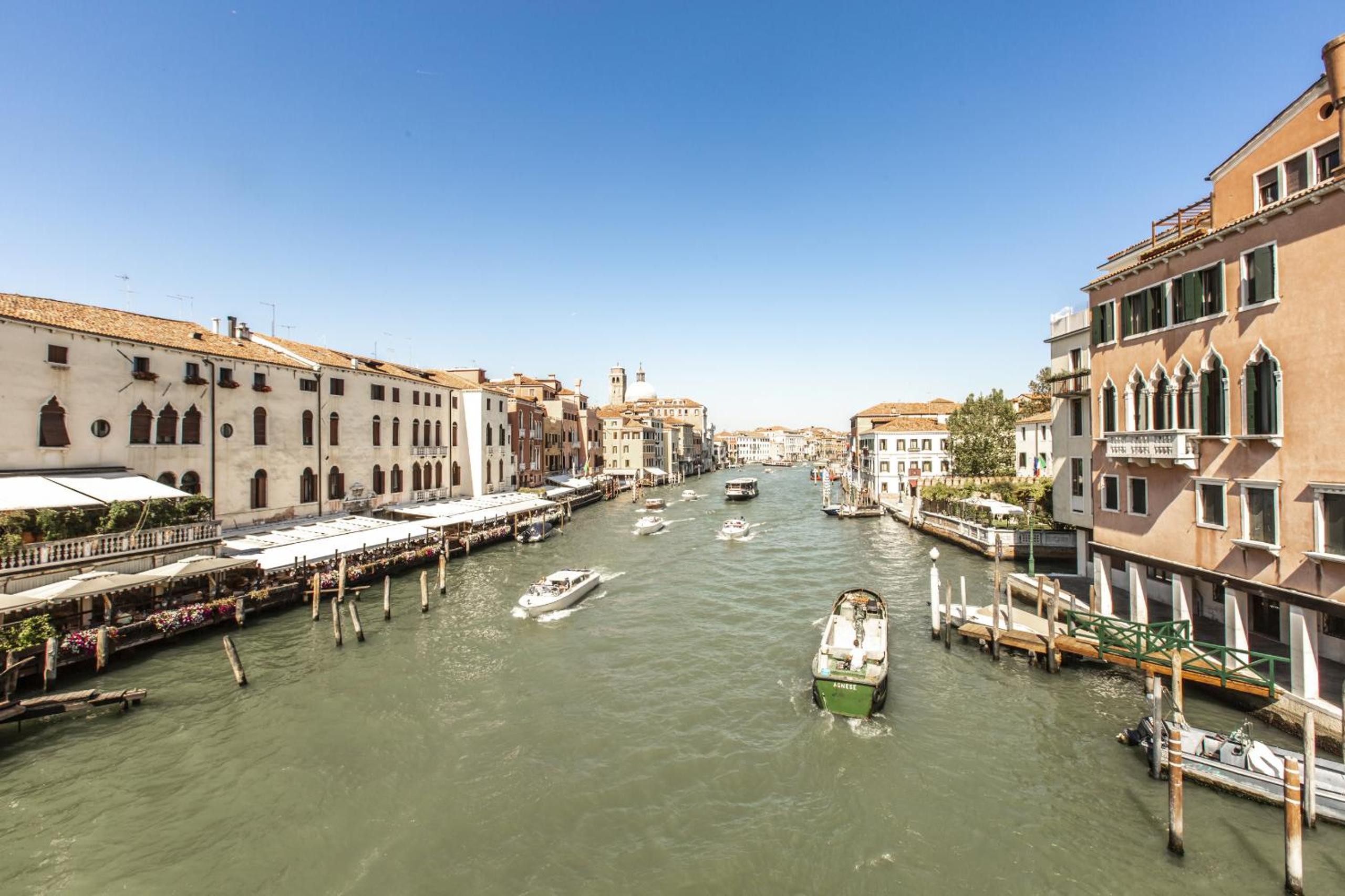 Riva De Biasio Charming Apartment