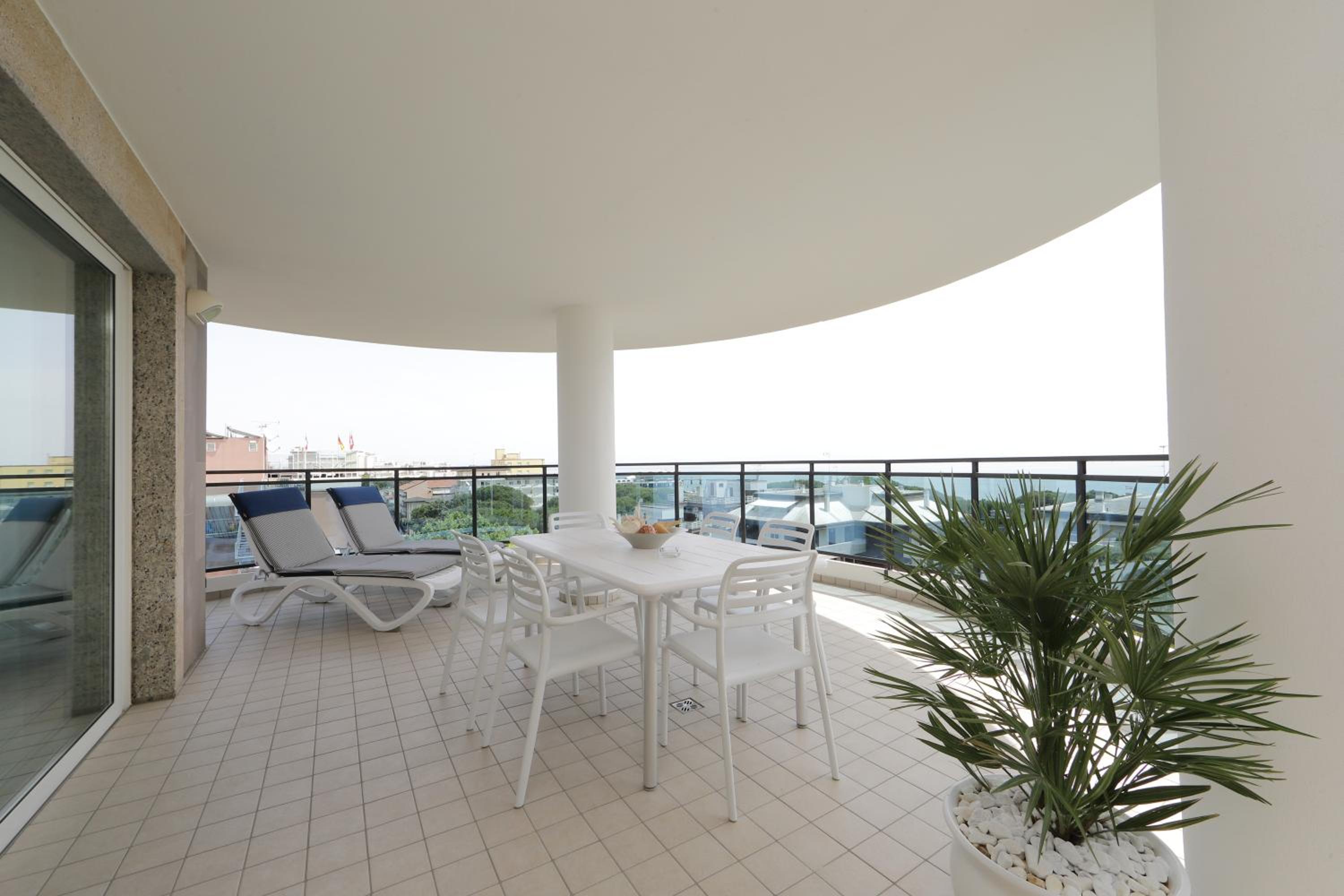 Skyresidence photo 4