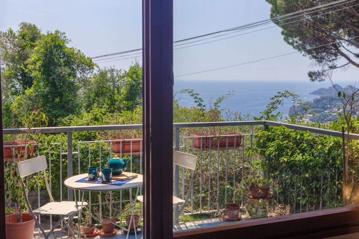 Casa Anna Sea view, Pool, Parking & wifi view 3