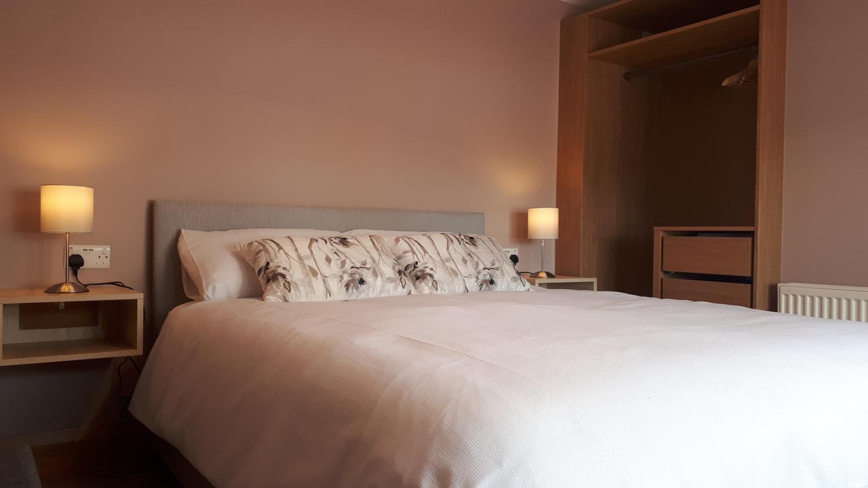 Suzies Self Catering Belmont view 3
