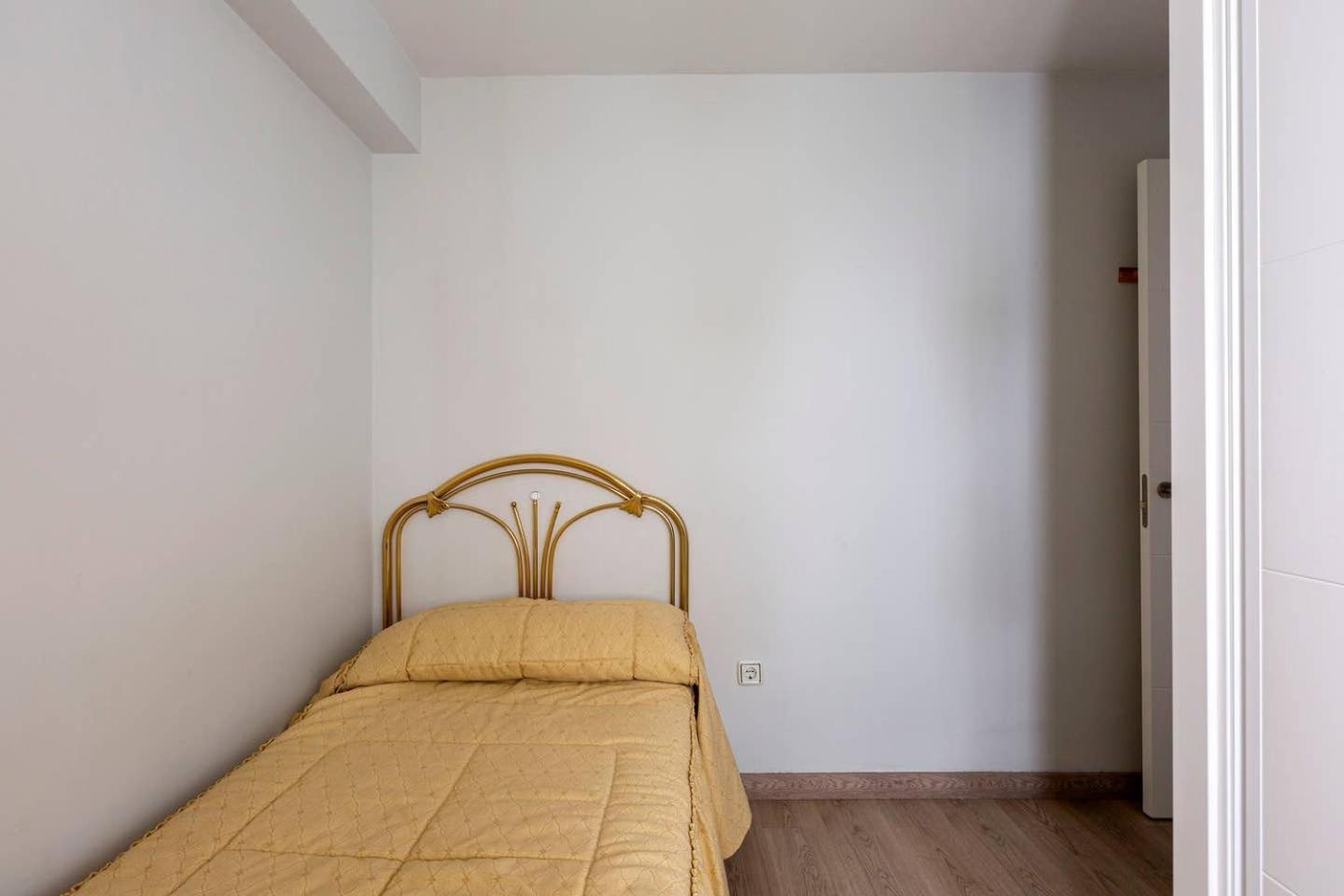 Apartamentos La Vaguada Suites view 3