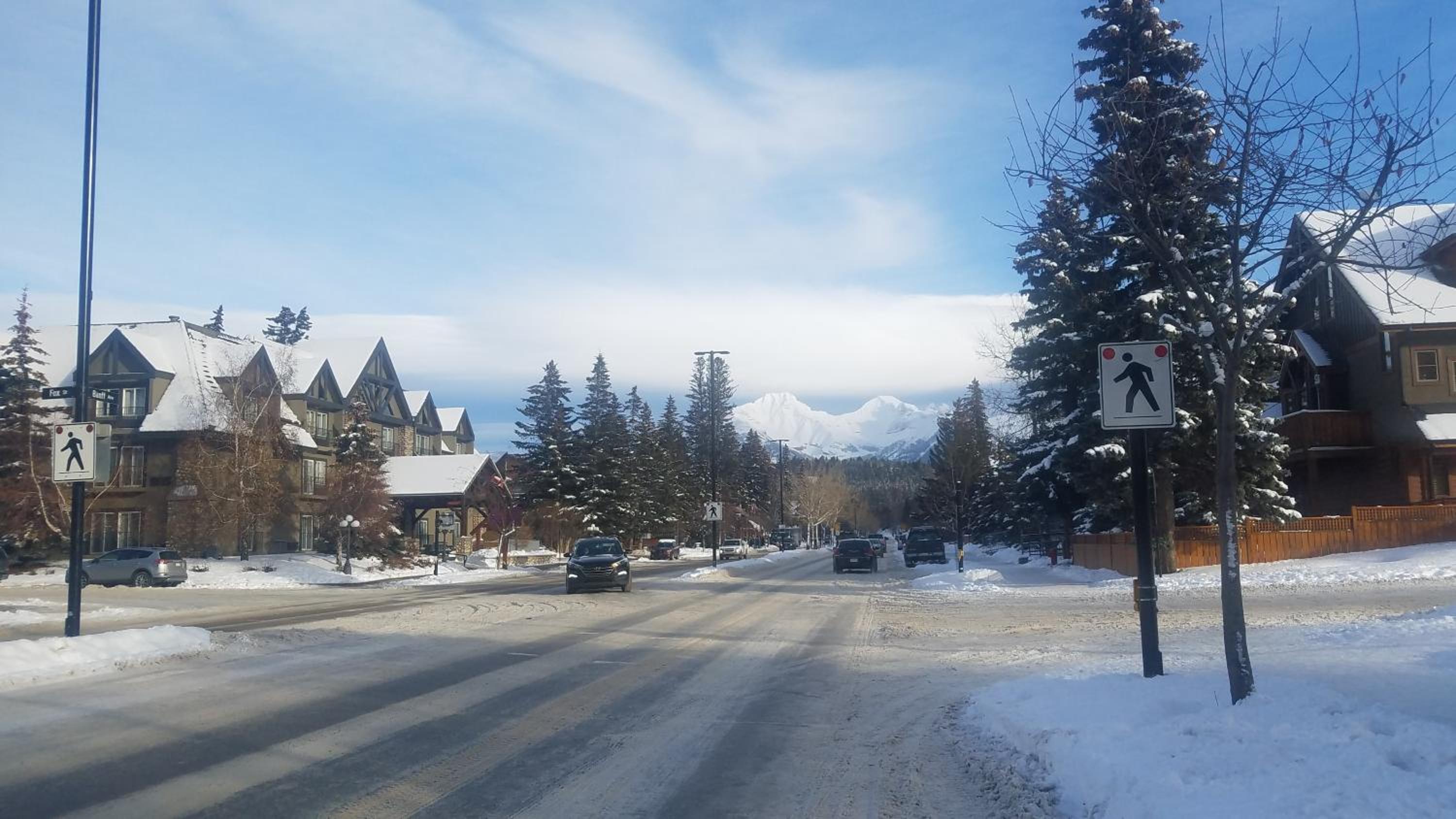 Samesun Banff Hostel