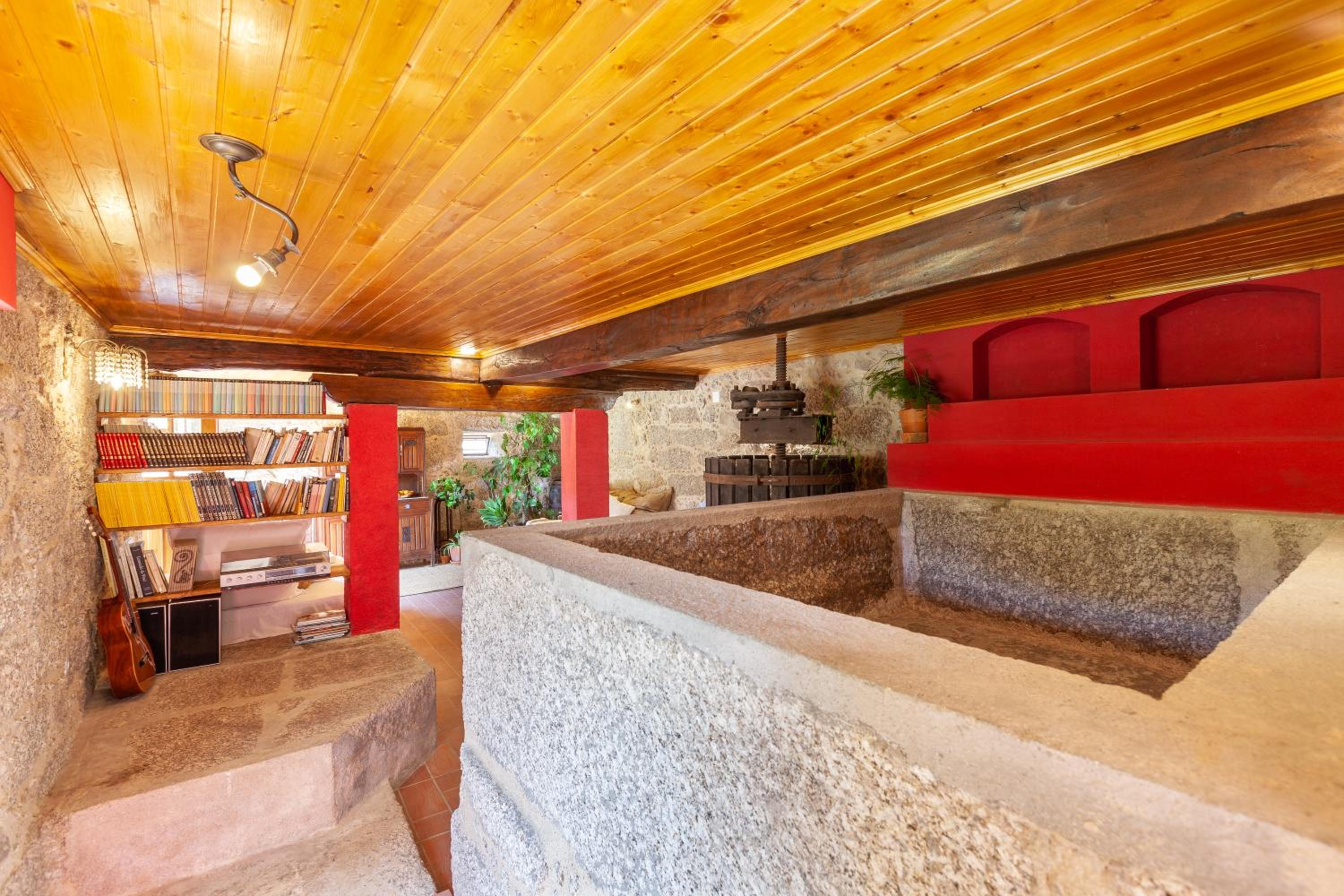 Casa do Eido - sustainable living & nature experiences Gerês