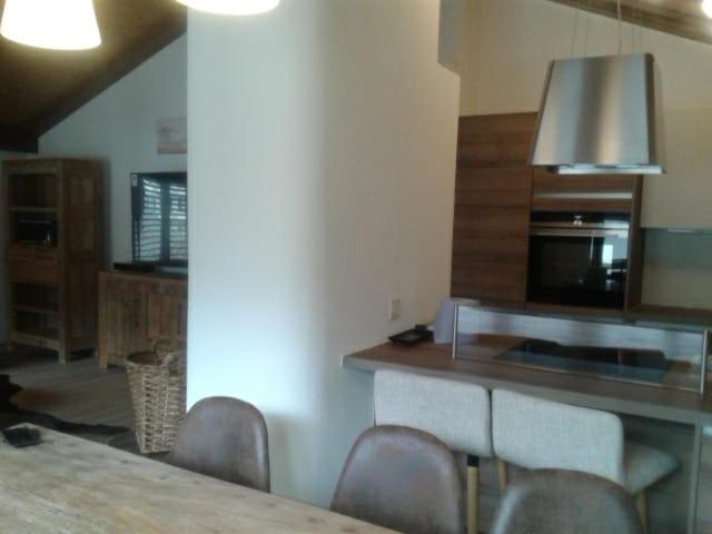 Photo 33