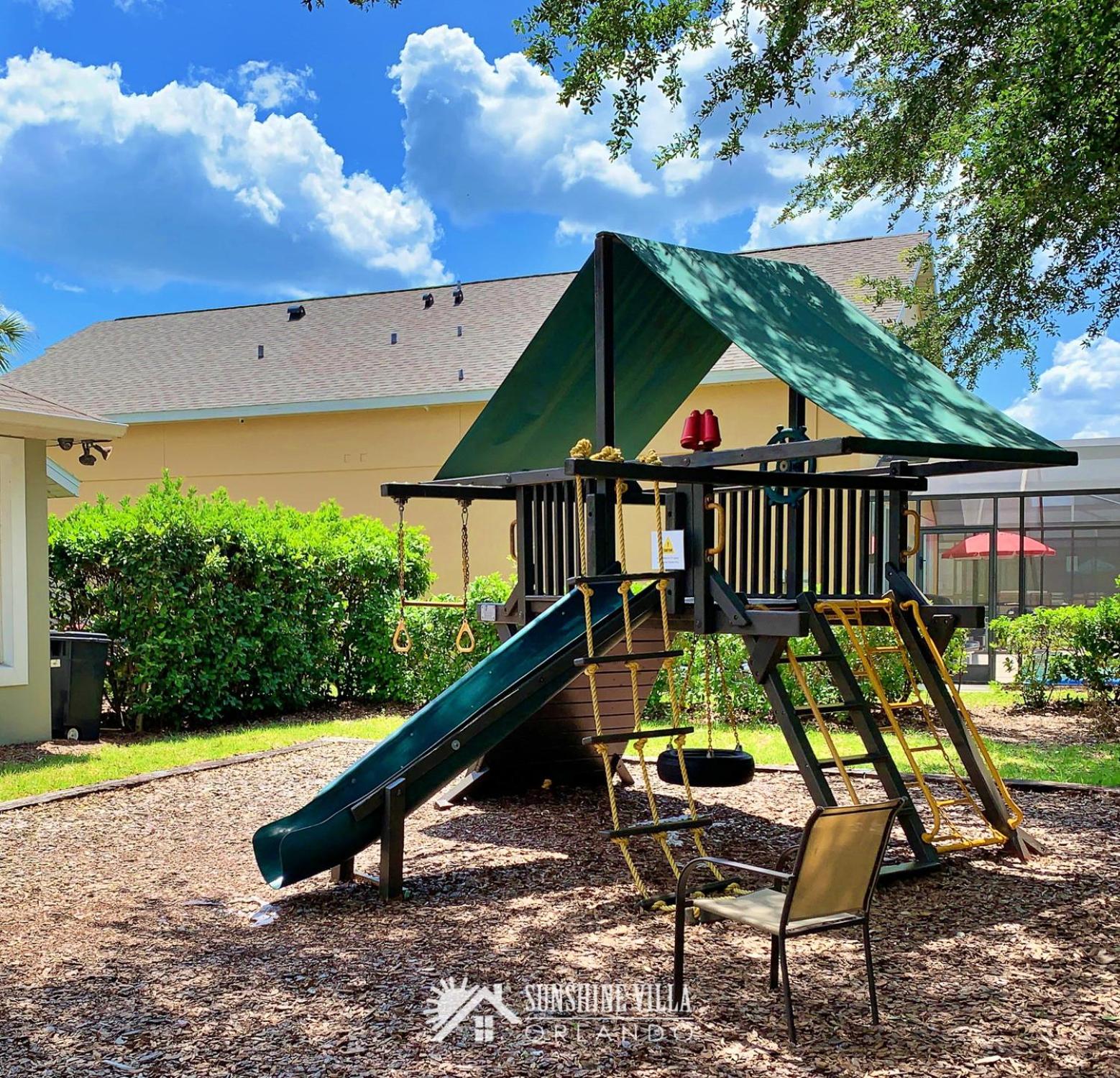 Affordable Luxury Home Near Walt Disney World - Sunshine Villa at Glenbrook Resort, Orlando, Florida