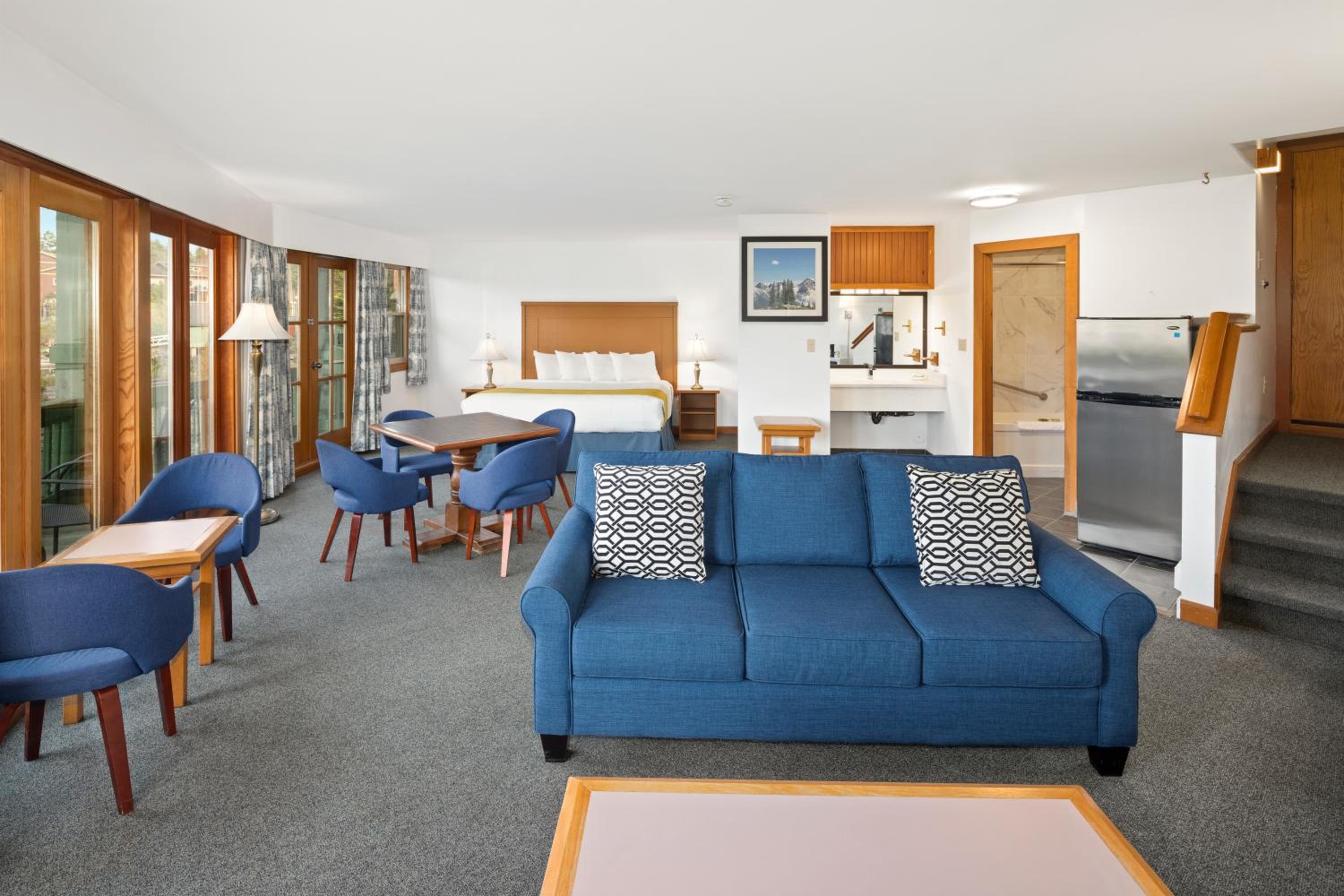 Canadian Princess Lodge & Marina view 5