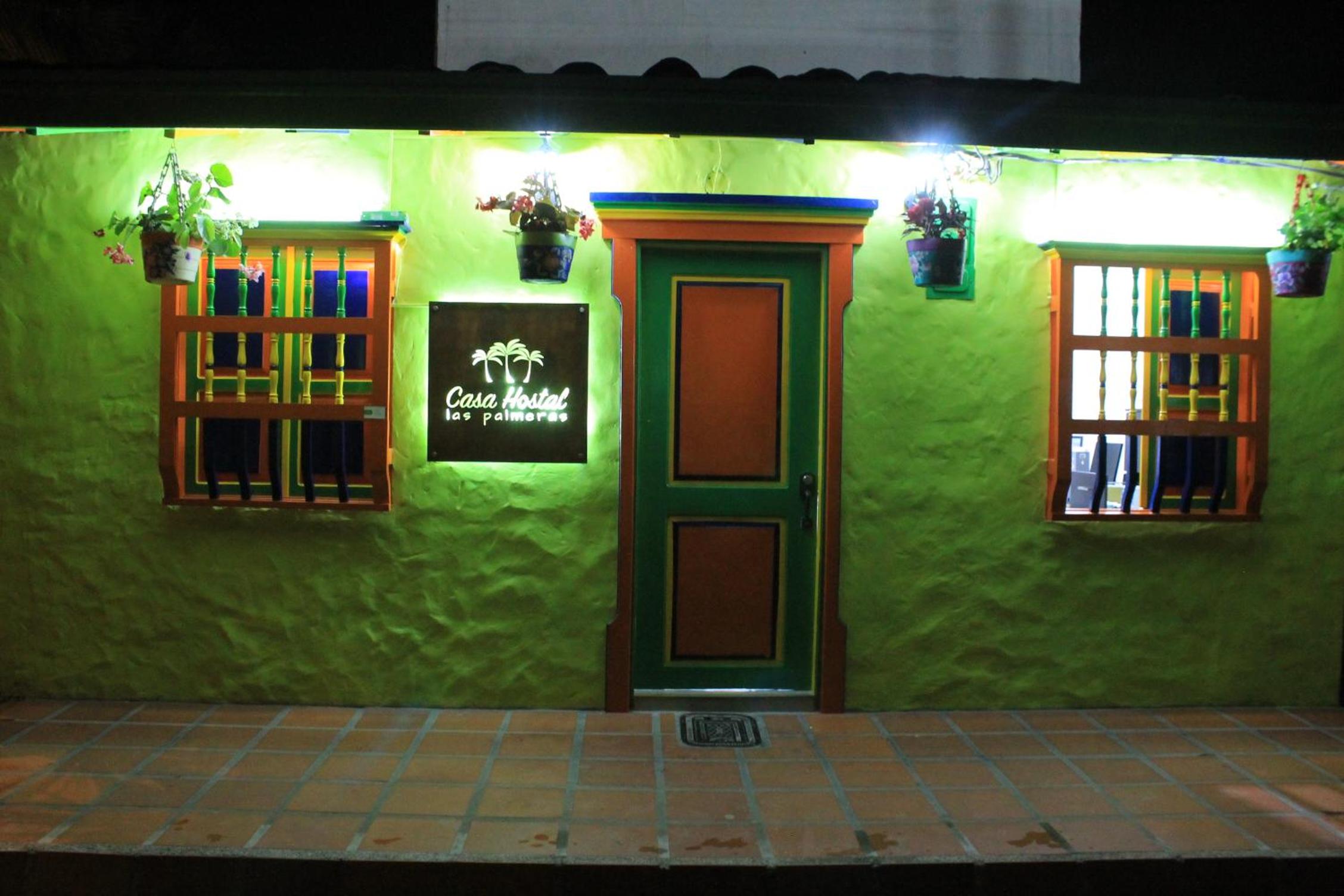 casa hostal las palmeras