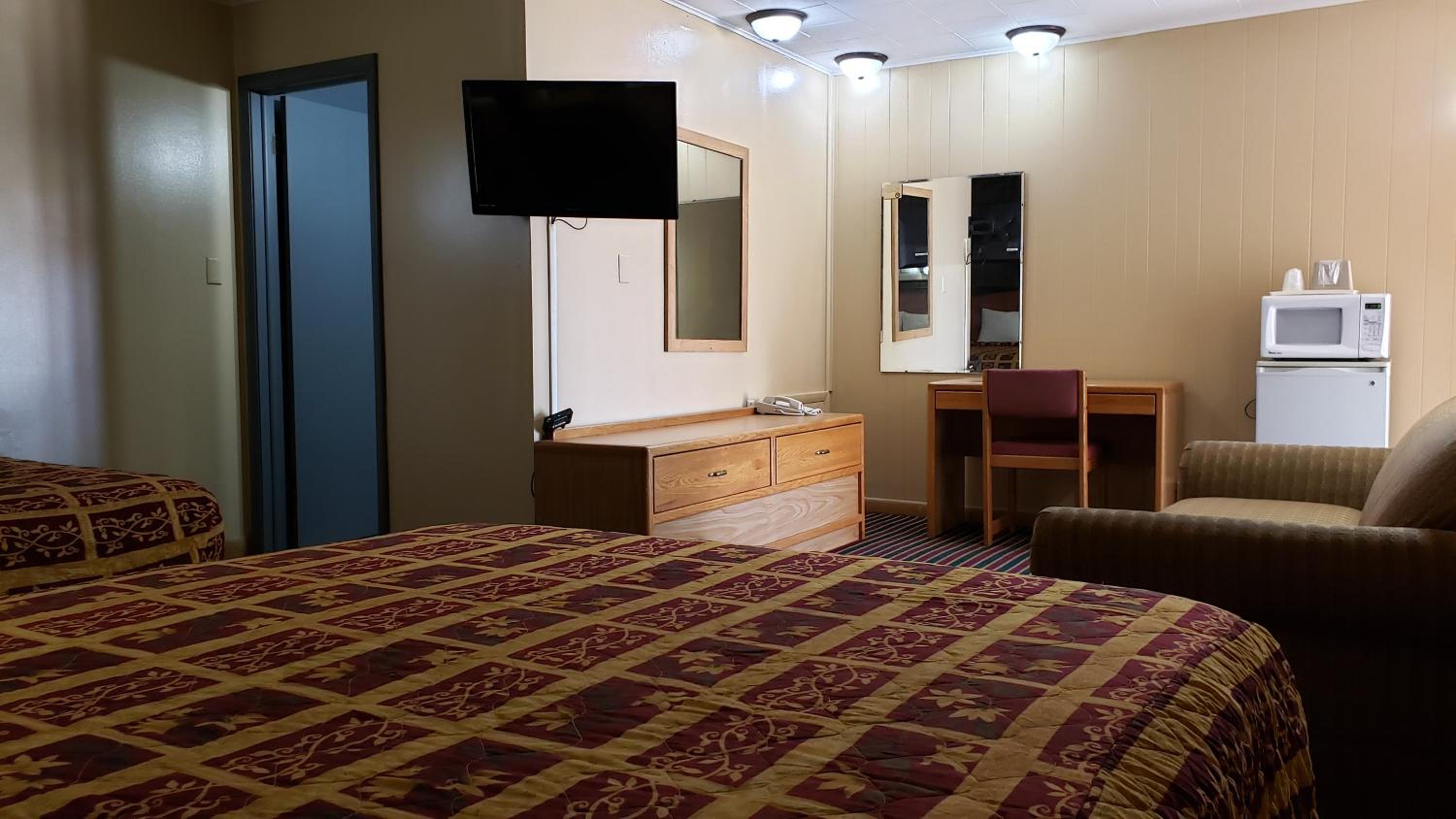 Grand Motel view 5