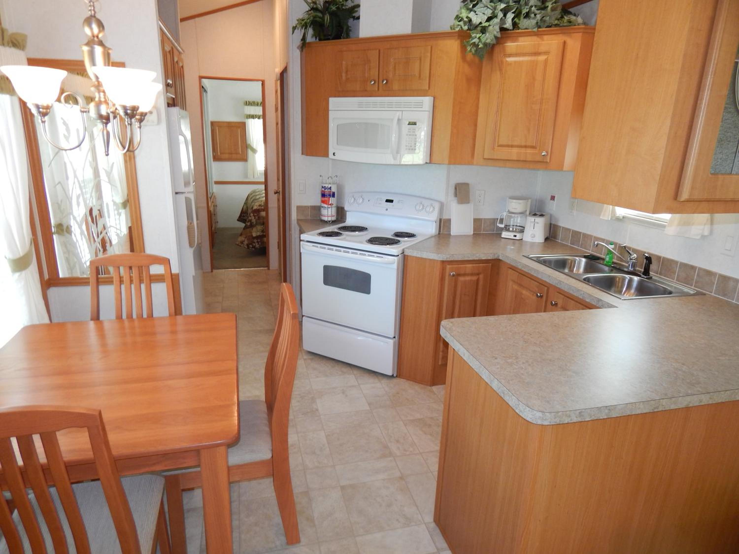 Road Runner Travel Resort