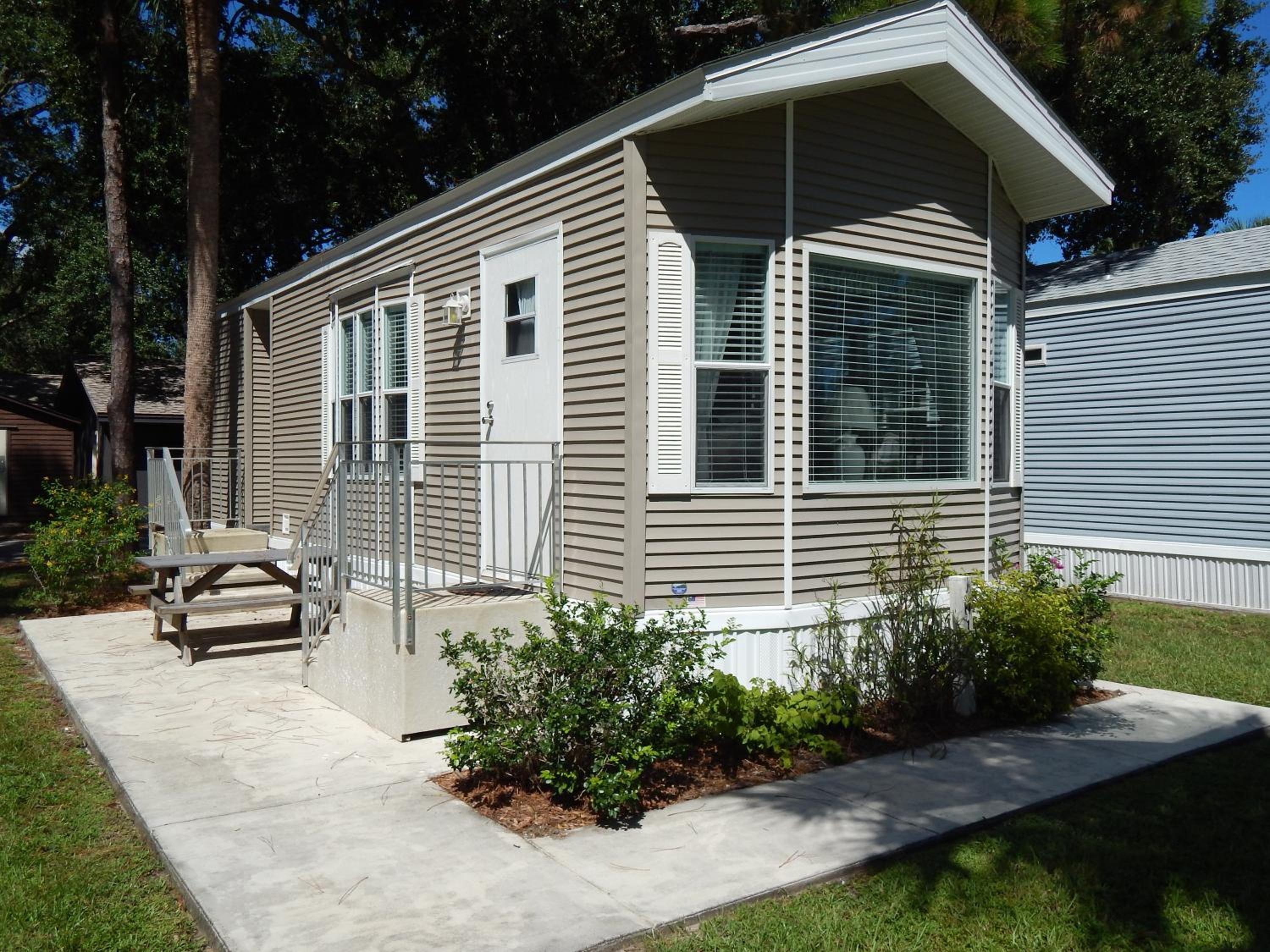 Road Runner Travel Resort
