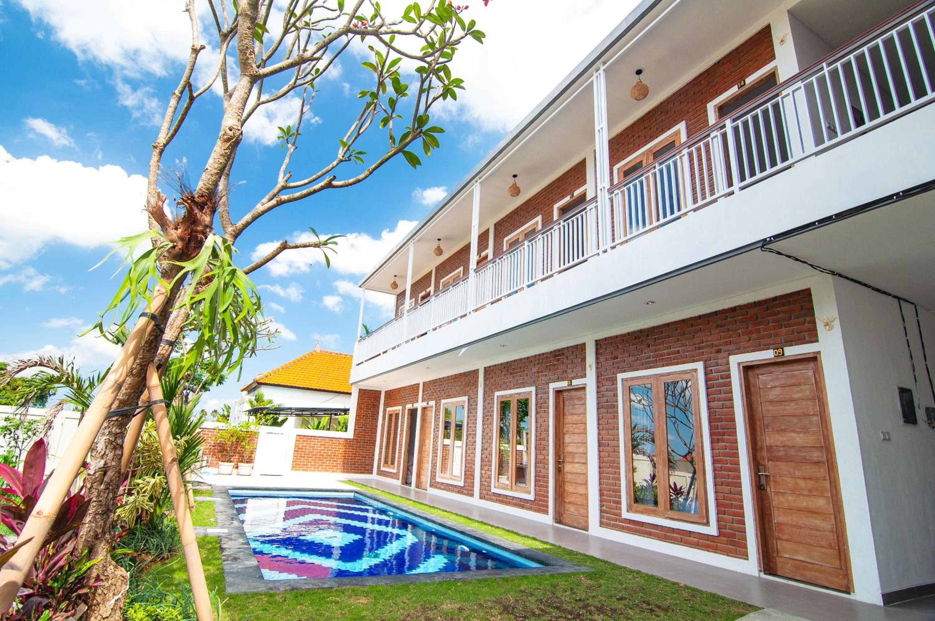 Bali Manik Guest House Canggu - Image 1