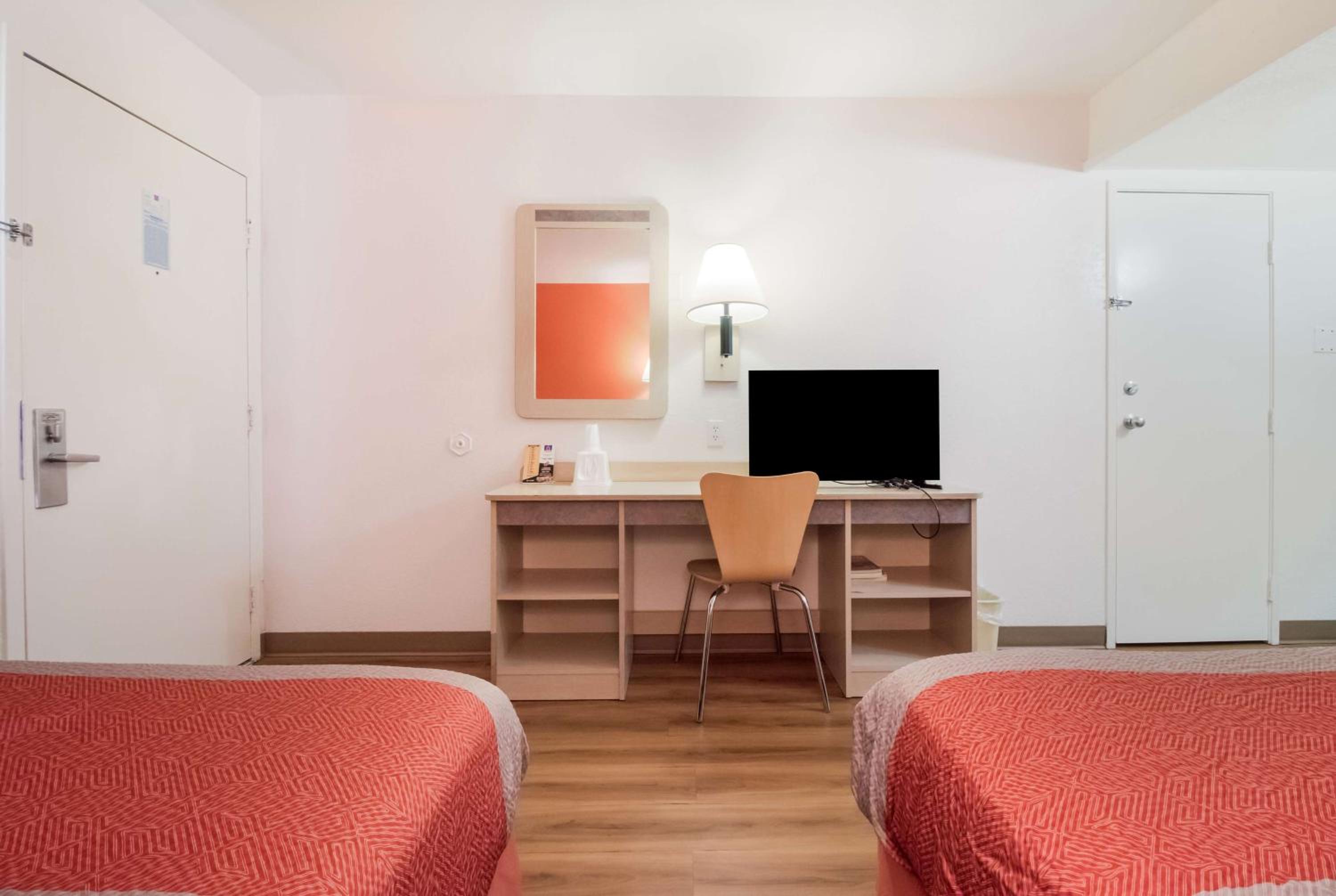Motel 6-Moses Lake, WA