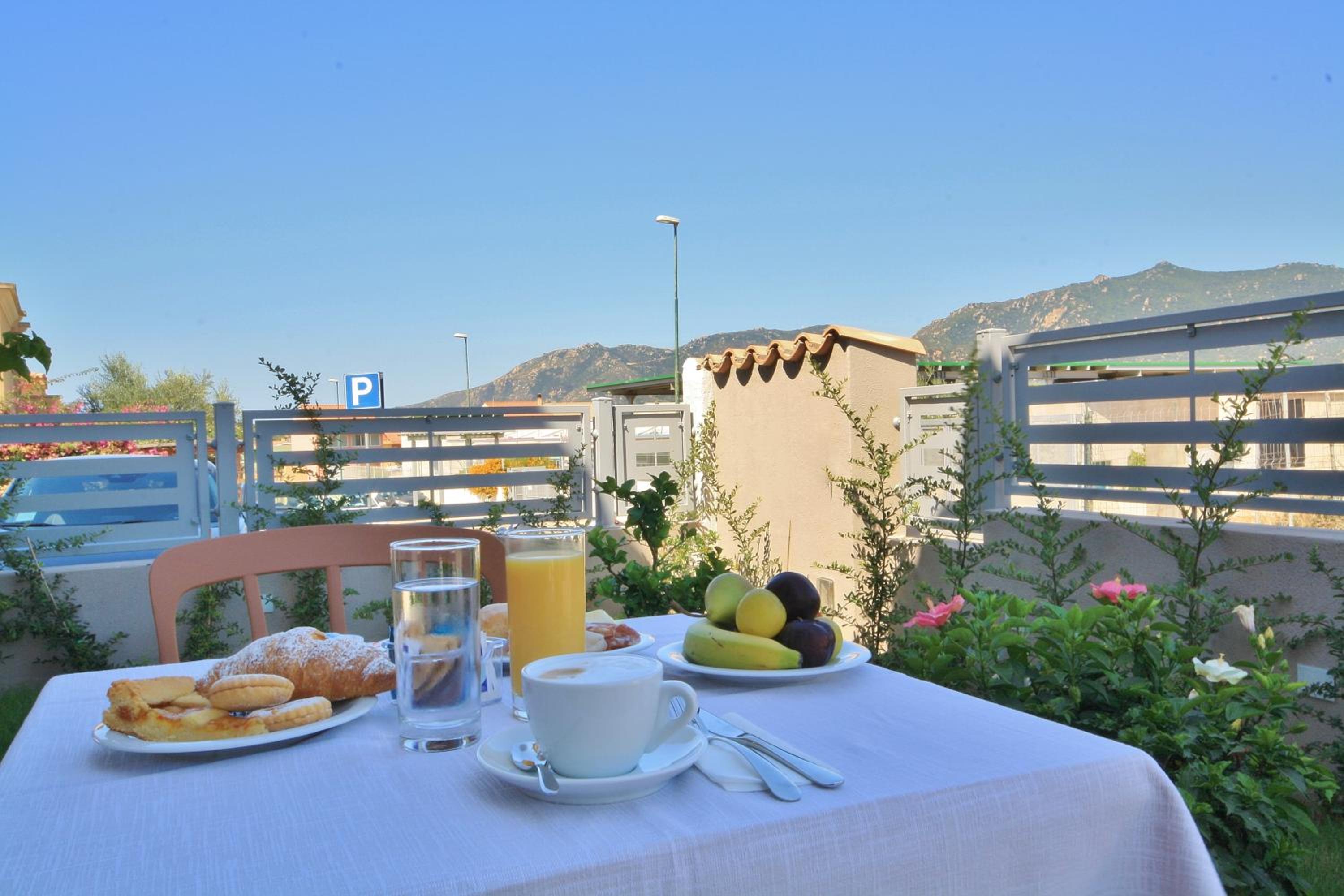 New Ca'Mea en Villasimius — balance & terrace