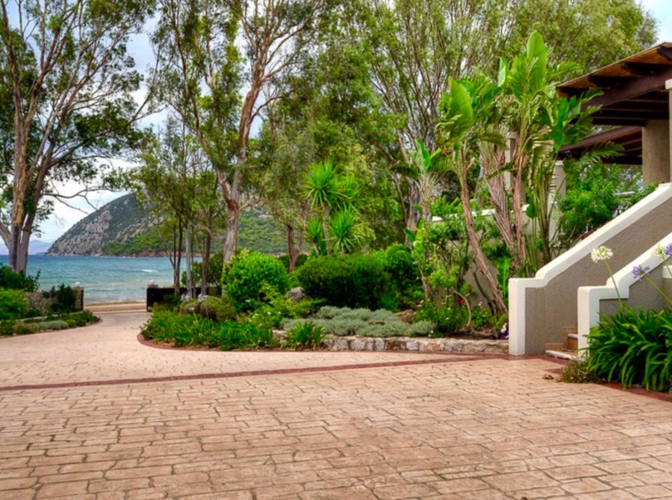 Aeolos beachfront family residence view 2