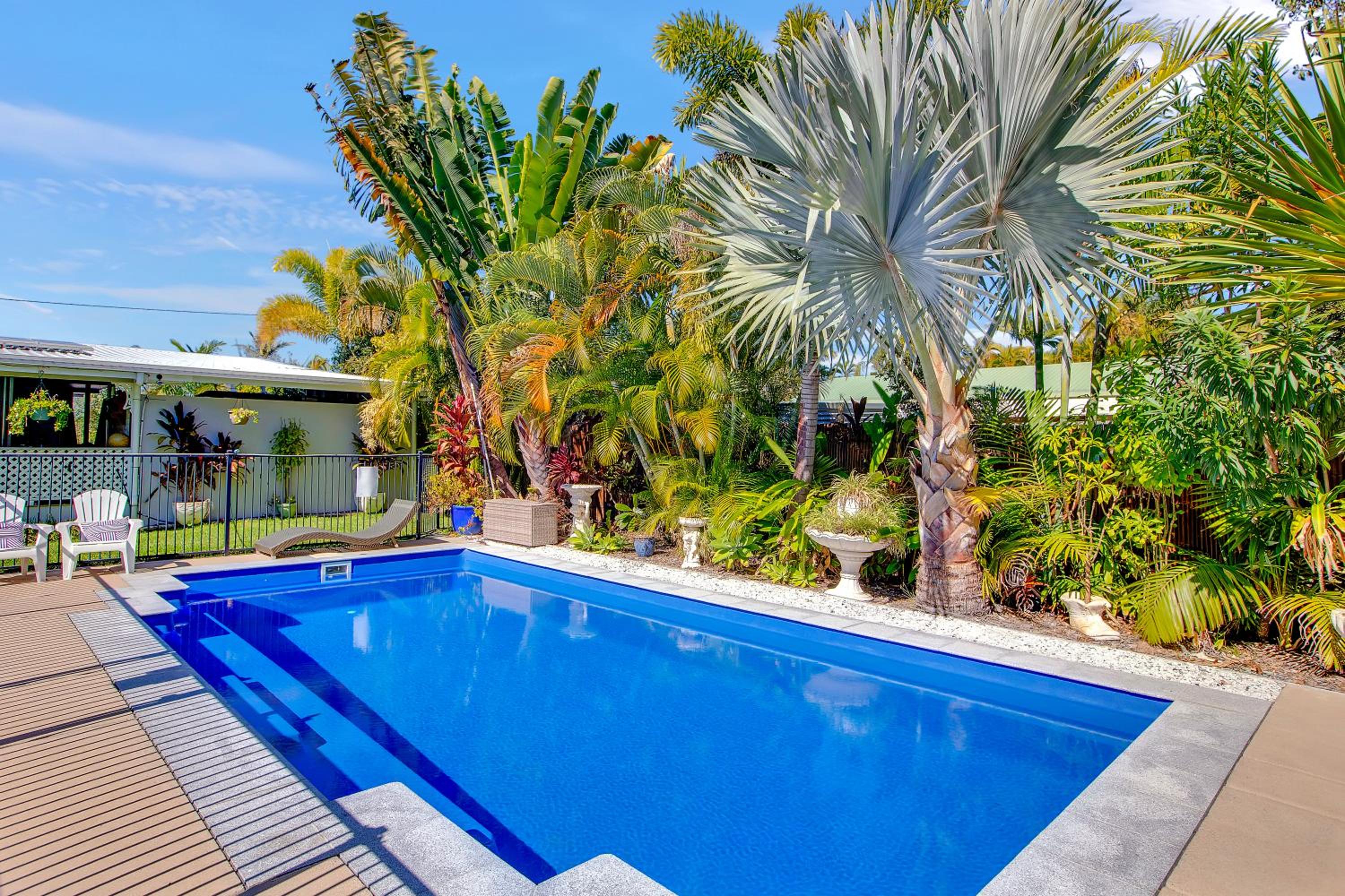 Coral Inn Boutique Motel
