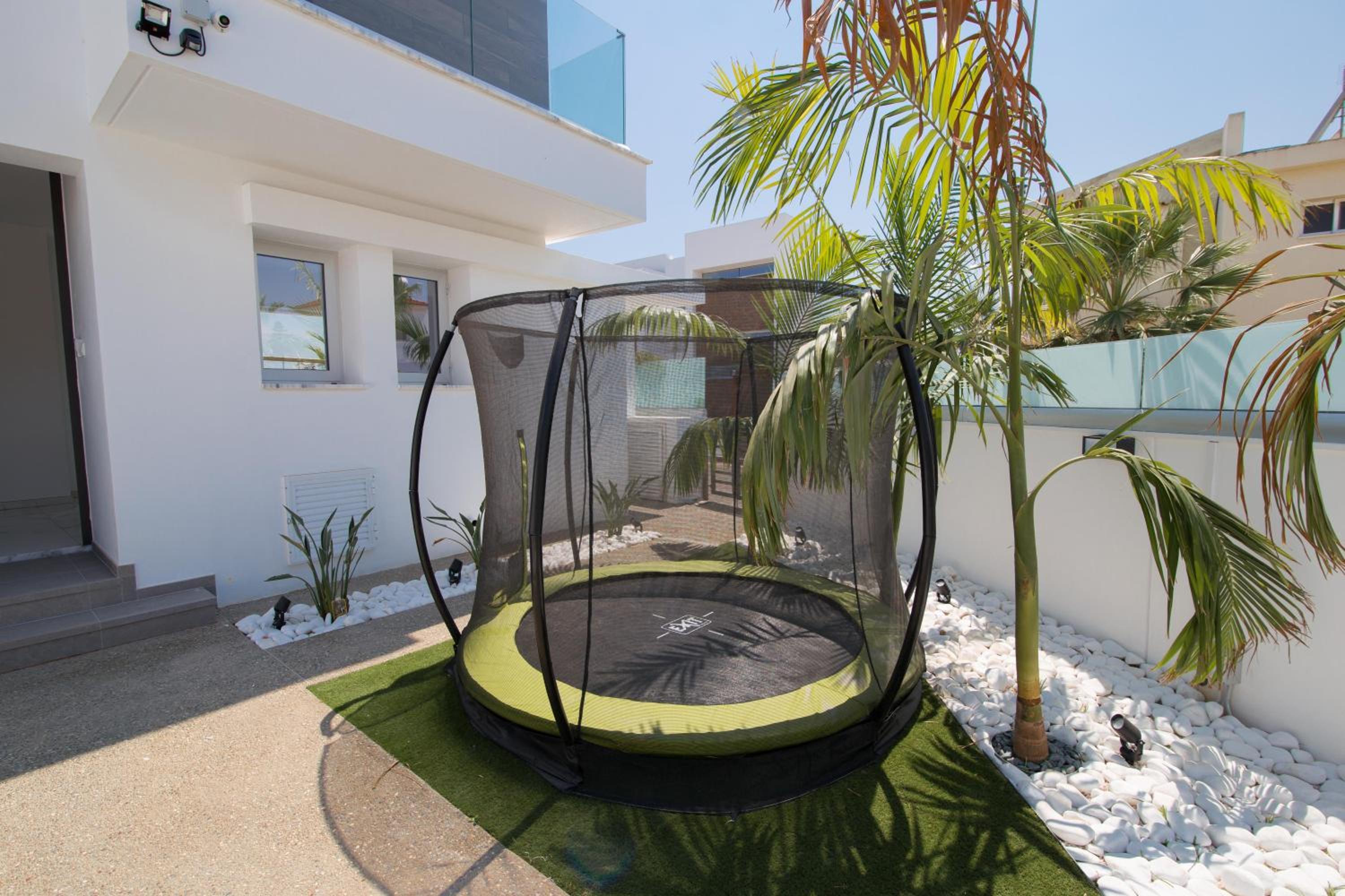 Villa Lynn Boutique Beachfront