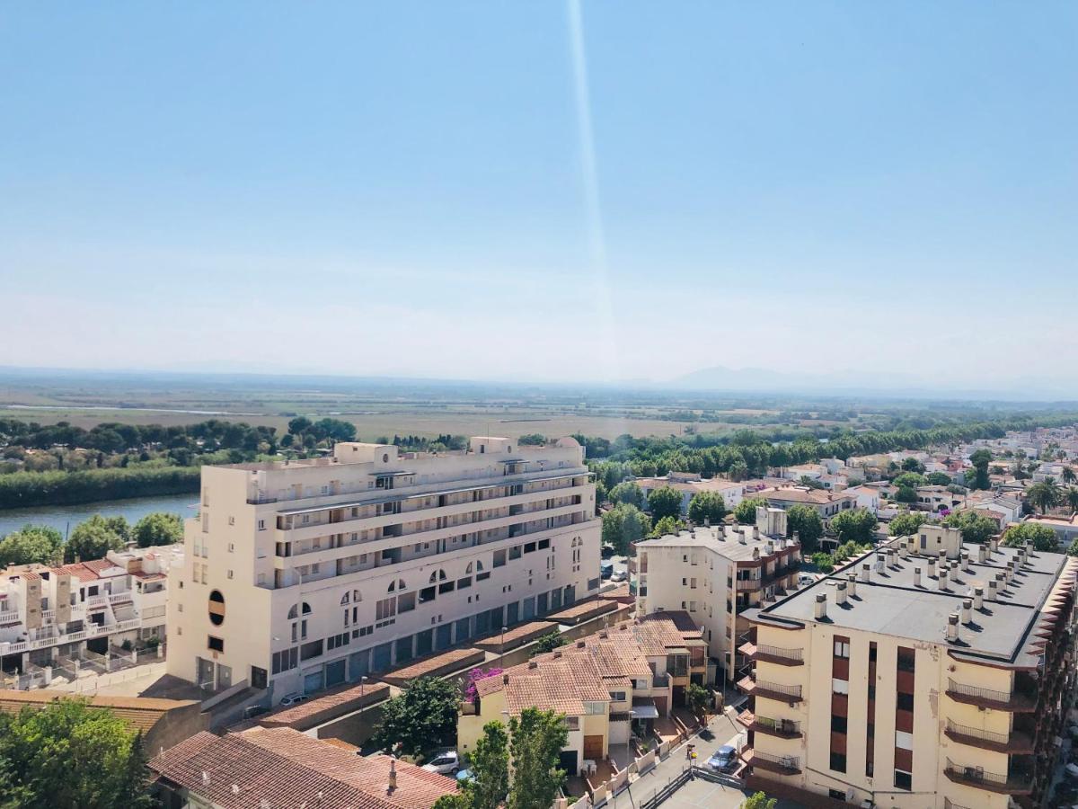 SYLVIA 11-M view 2