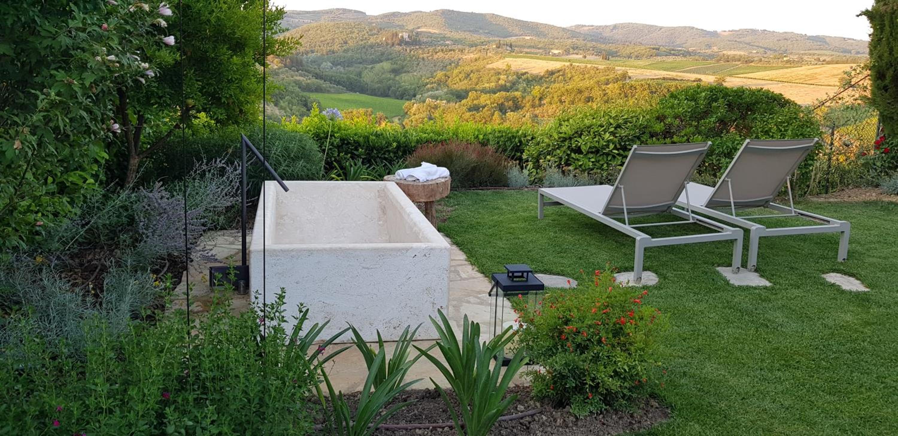 Luxury Serviced Cottage in a Historical Chianti Borgo view 4