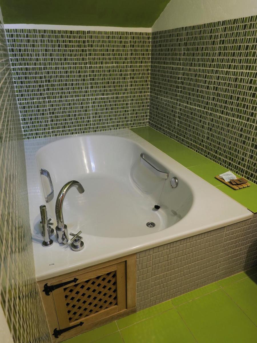 Hospedium Hostal Almanzor